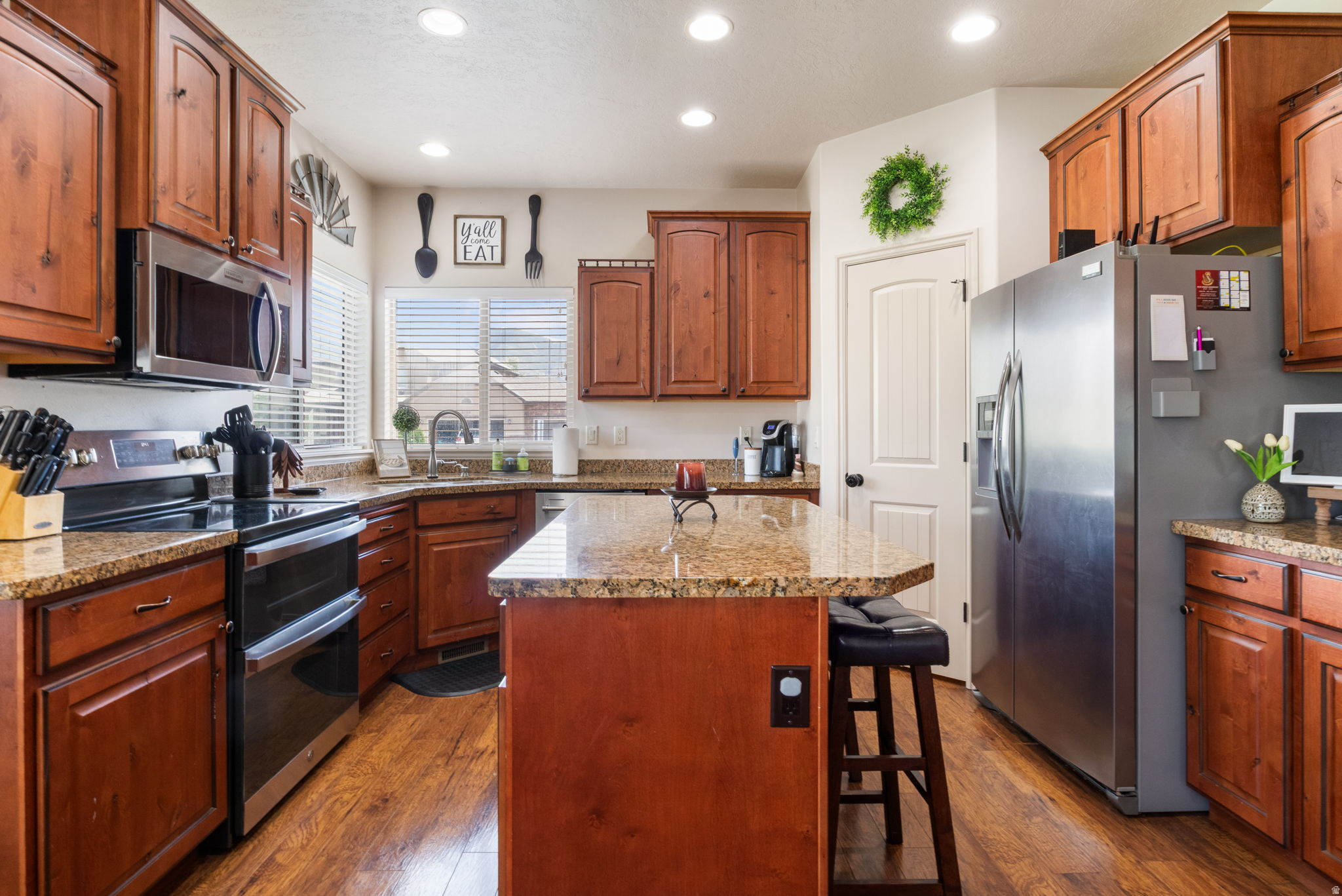 PONDEROSA ESTATES - Residential