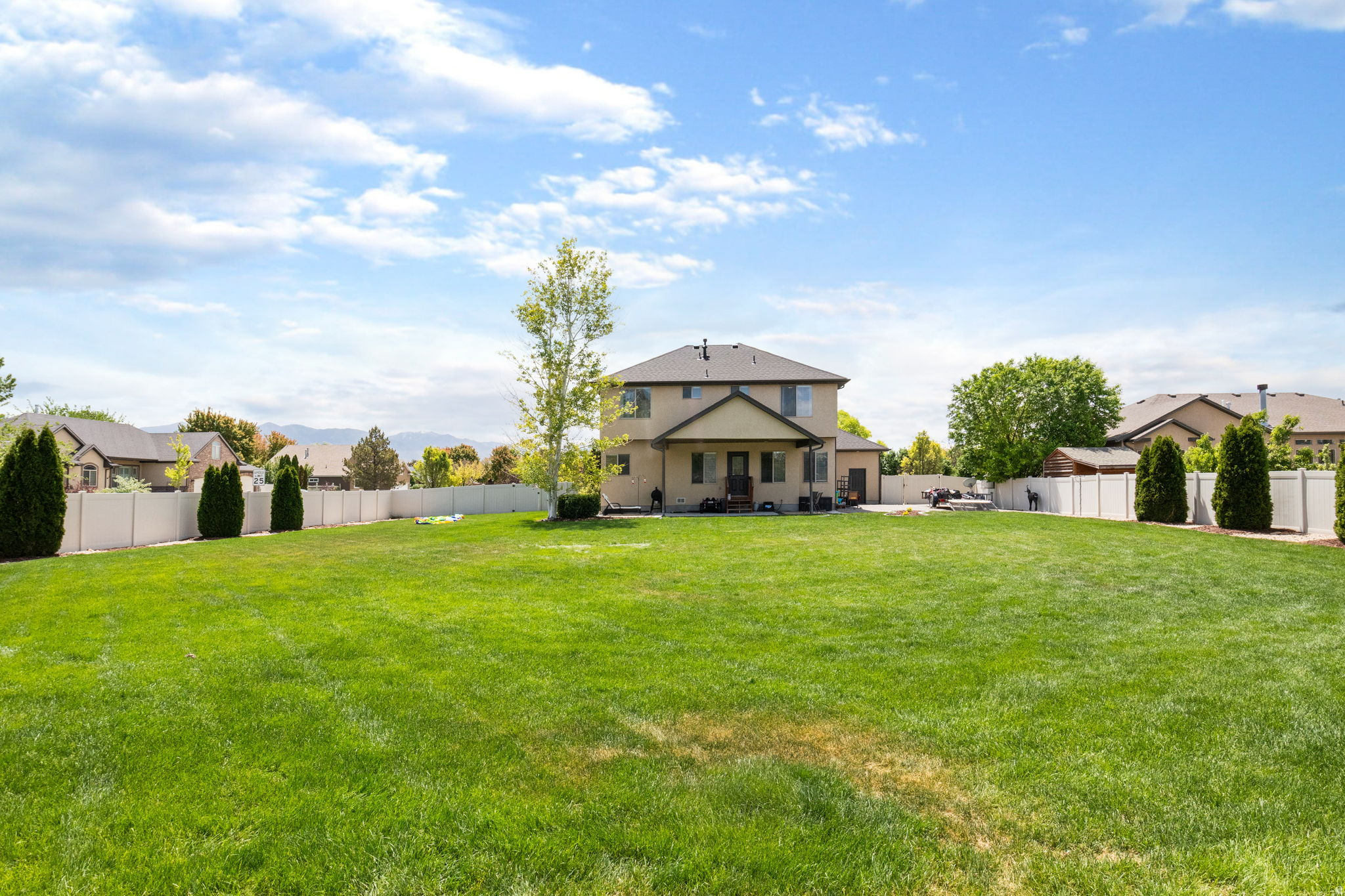 PONDEROSA ESTATES - Residential