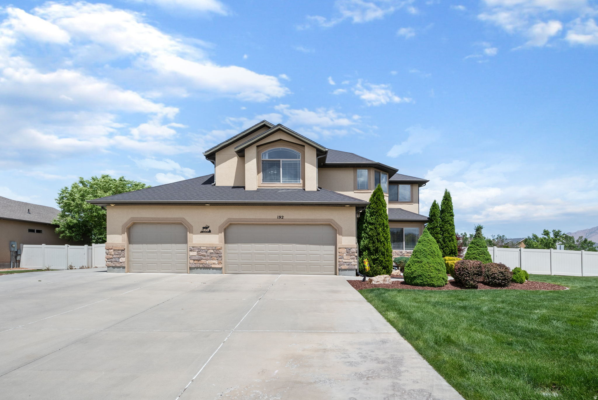 PONDEROSA ESTATES - Residential