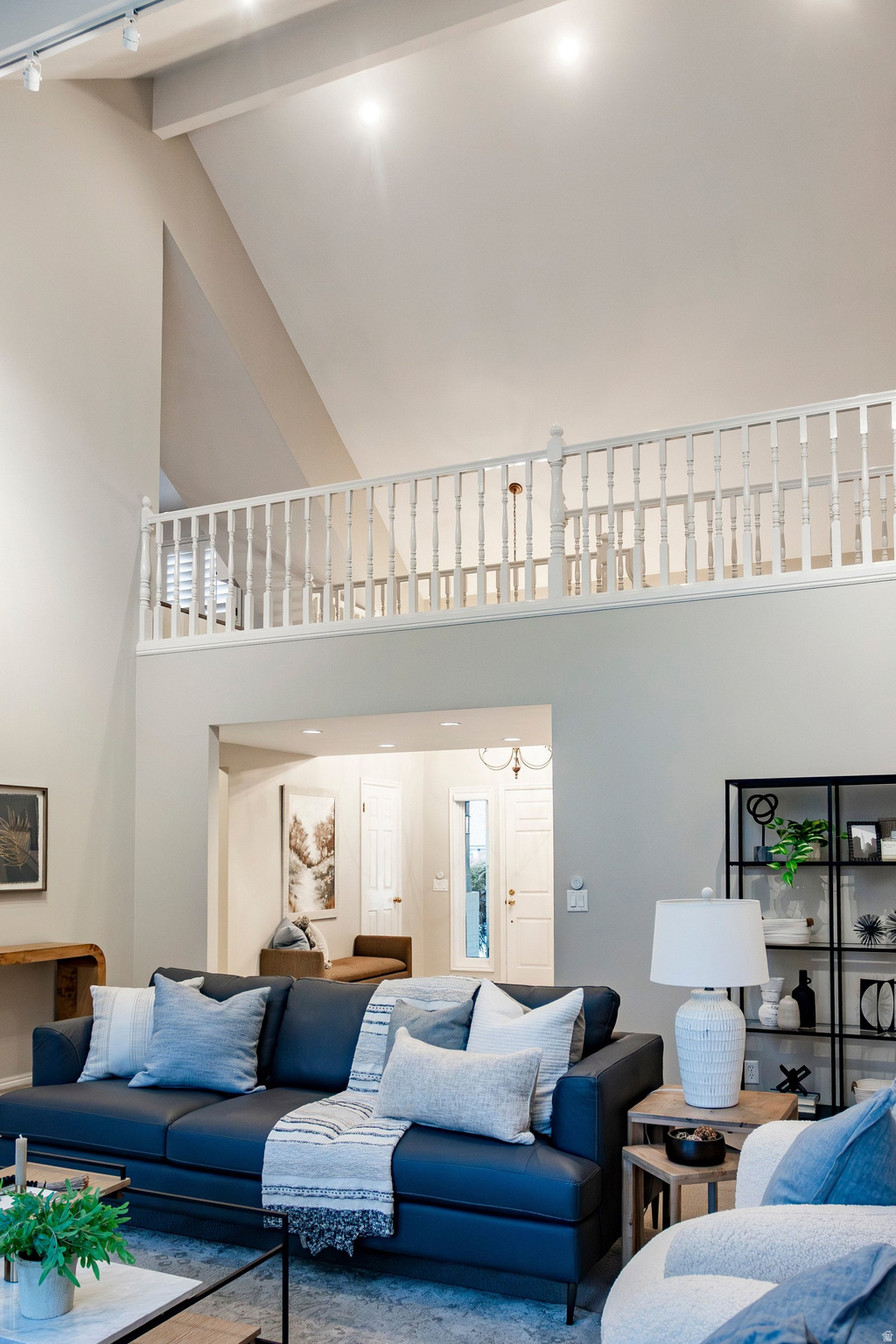 EDGEMOUNT ESTATES - Residential