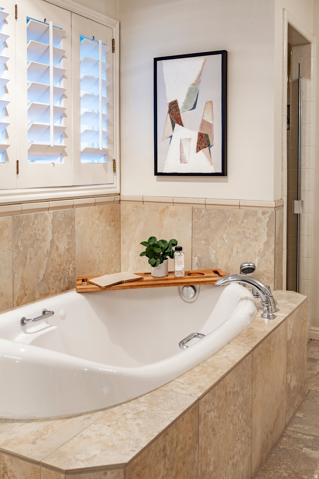 EDGEMOUNT ESTATES - Residential