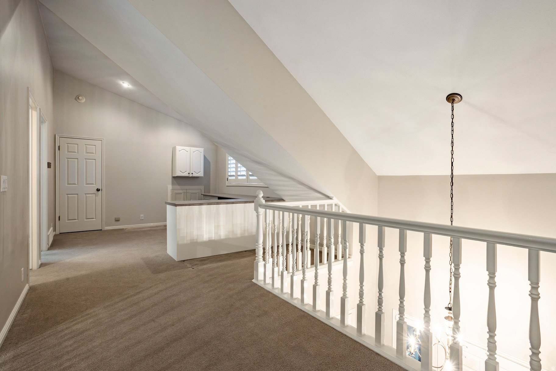 EDGEMOUNT ESTATES - Residential