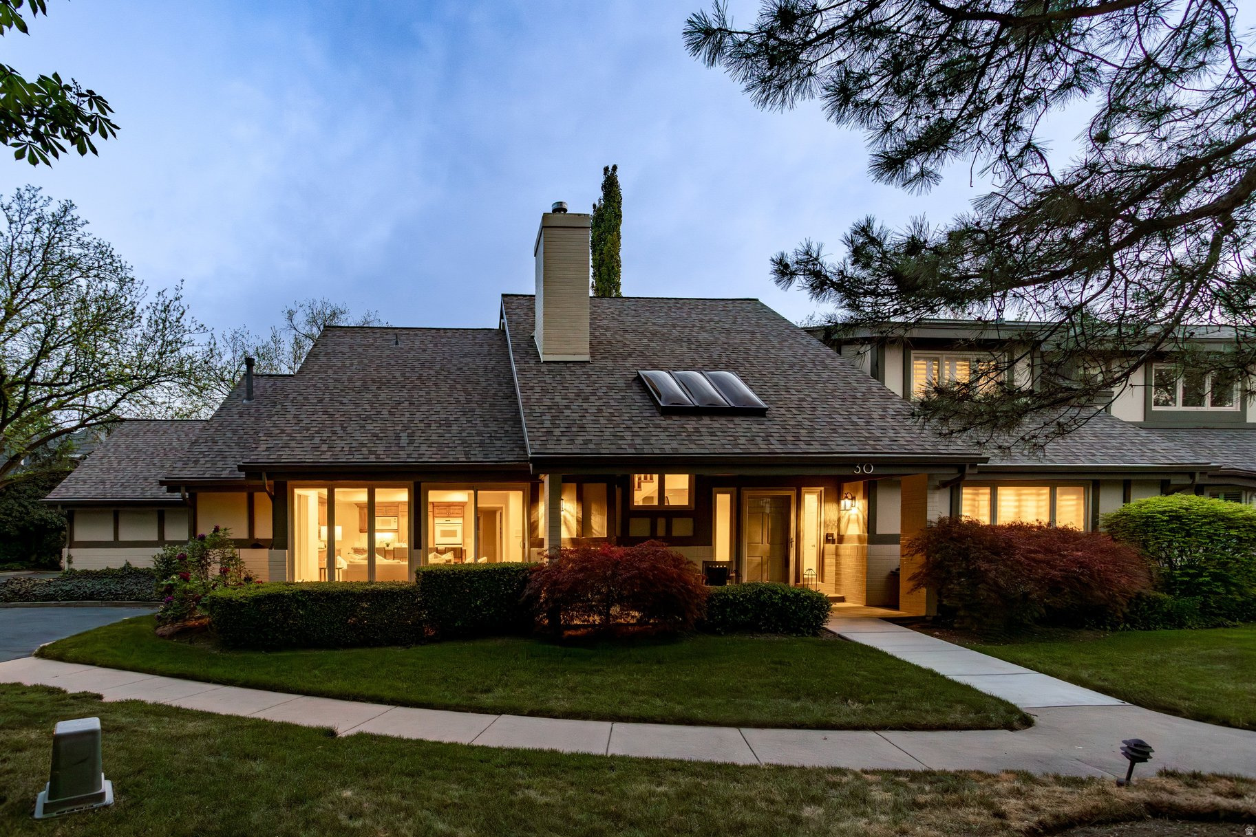 EDGEMOUNT ESTATES - Residential