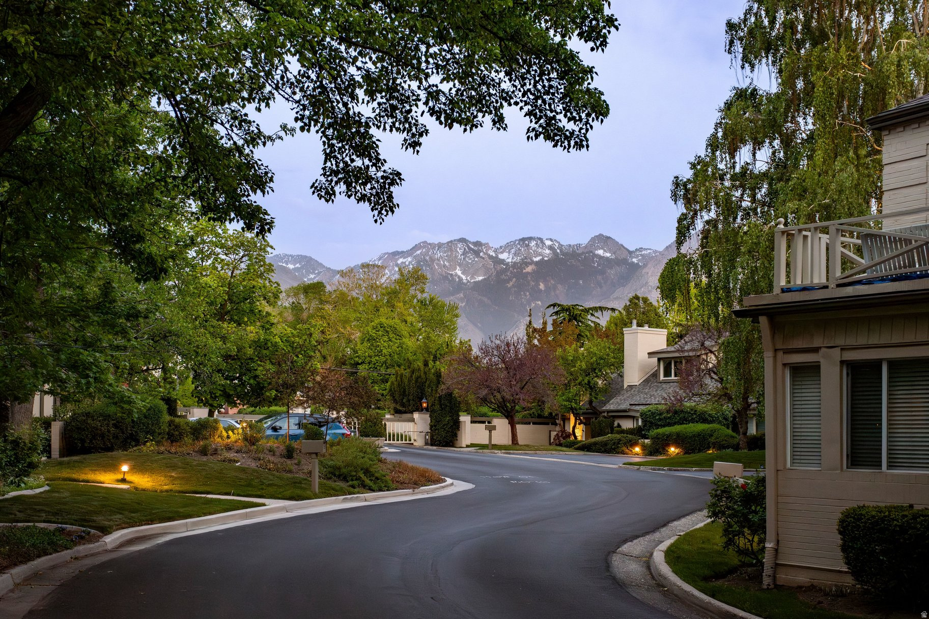 EDGEMOUNT ESTATES - Residential