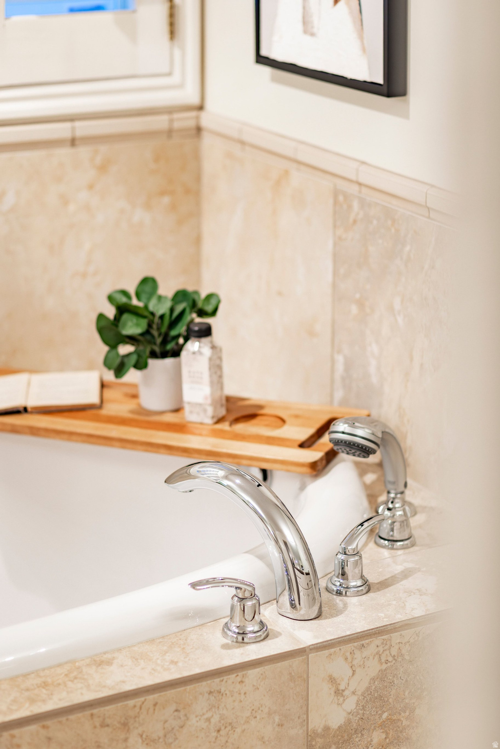 EDGEMOUNT ESTATES - Residential