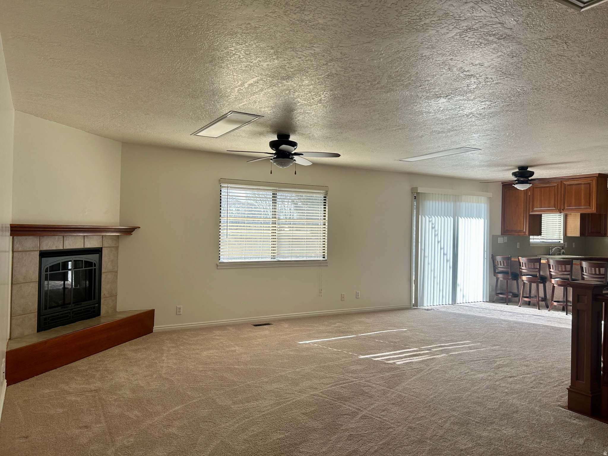 MOUNTAIN GLEN - Residential