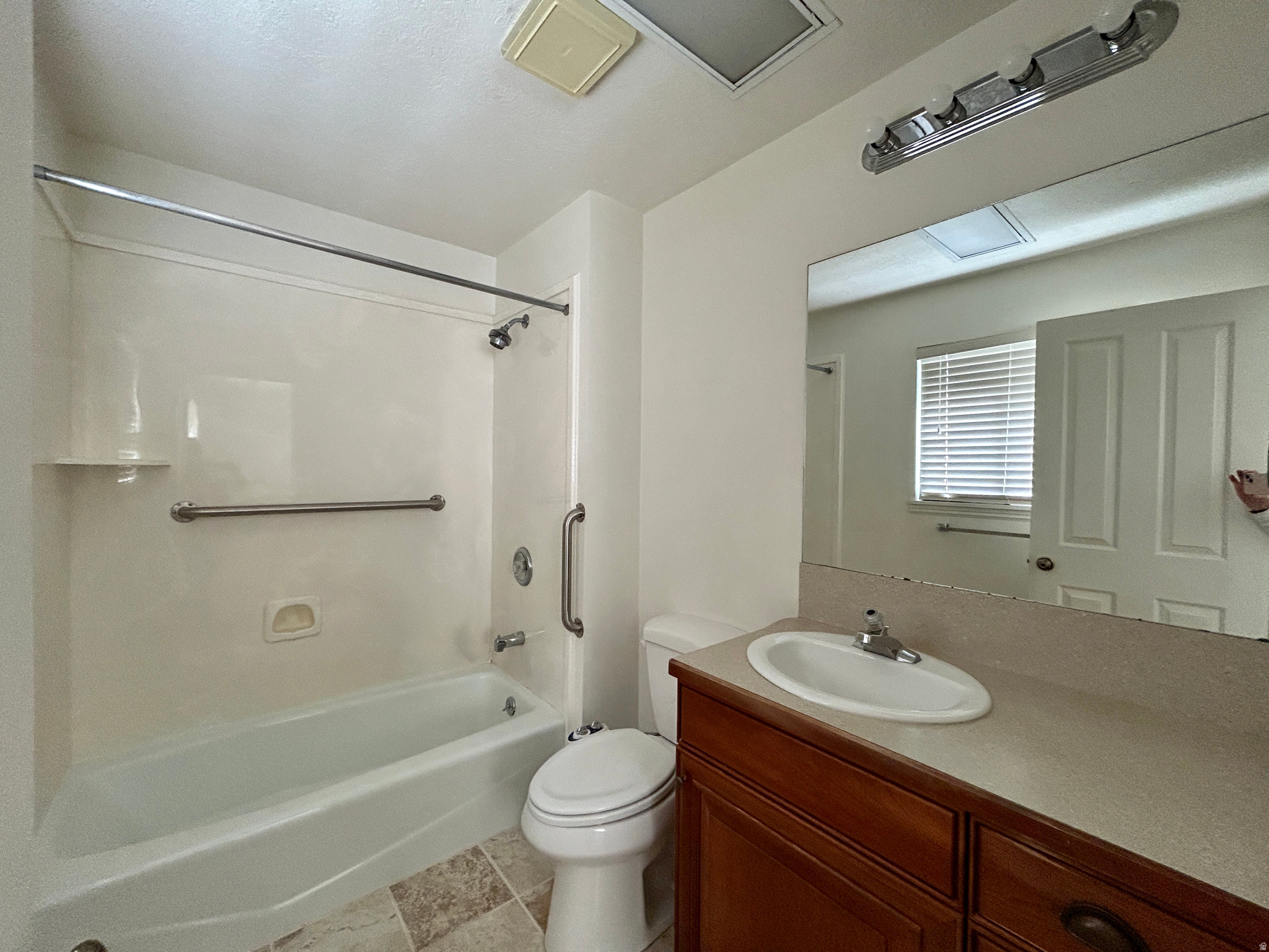 MOUNTAIN GLEN - Residential