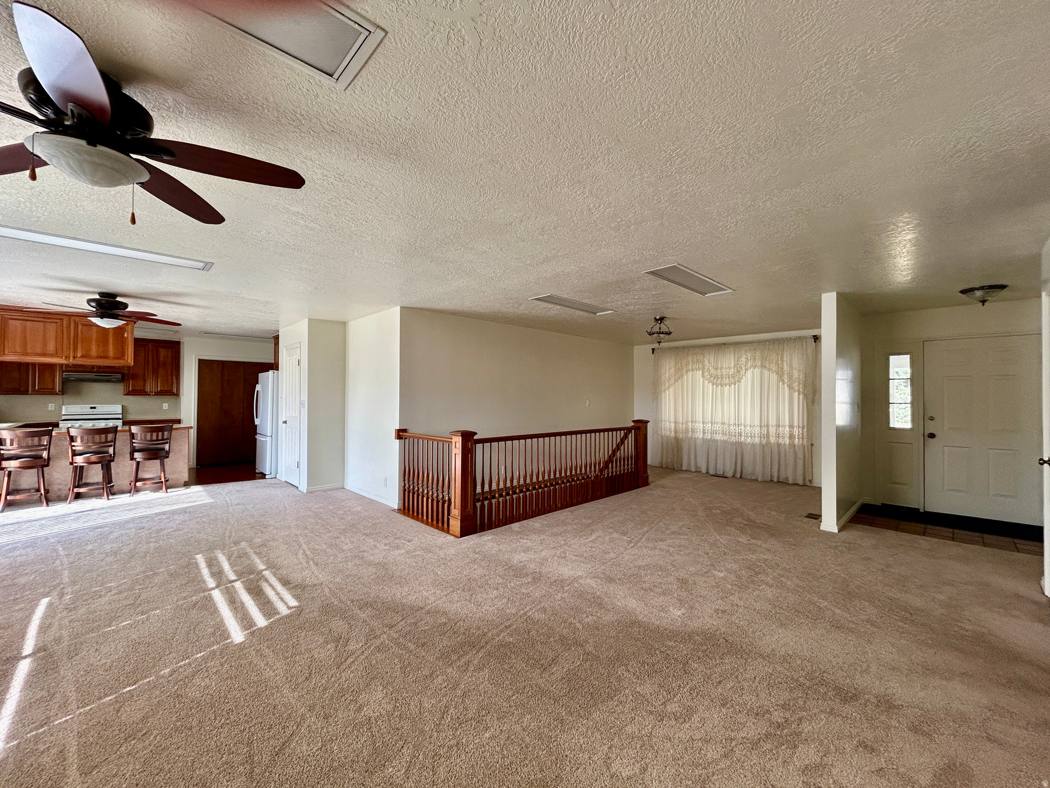 MOUNTAIN GLEN - Residential