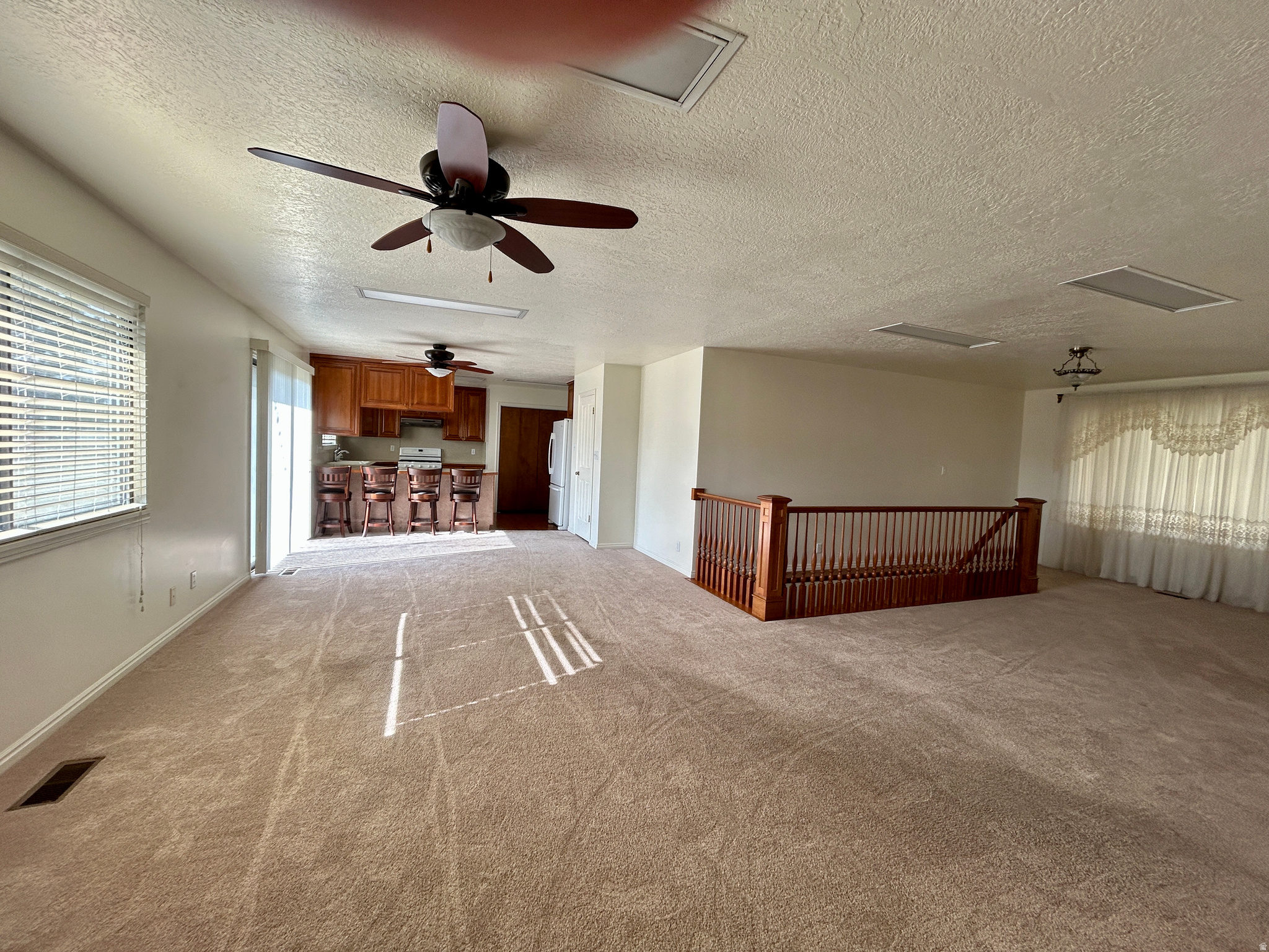 MOUNTAIN GLEN - Residential