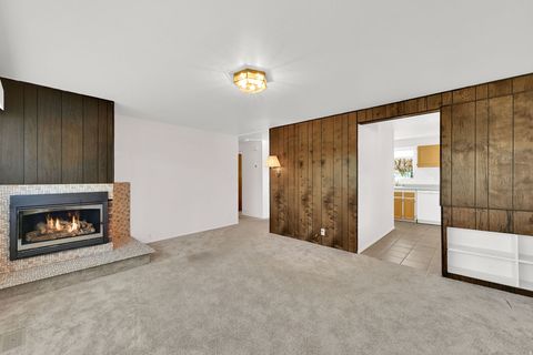 Tiny photo for 104 W 250 S, Kaysville, UT 84037 (MLS # 2127276)