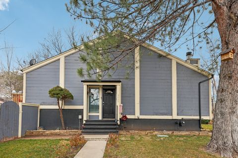 Photo of 2409 W HARDROCK DR, Taylorsville, UT 84129 (MLS # 2128964)