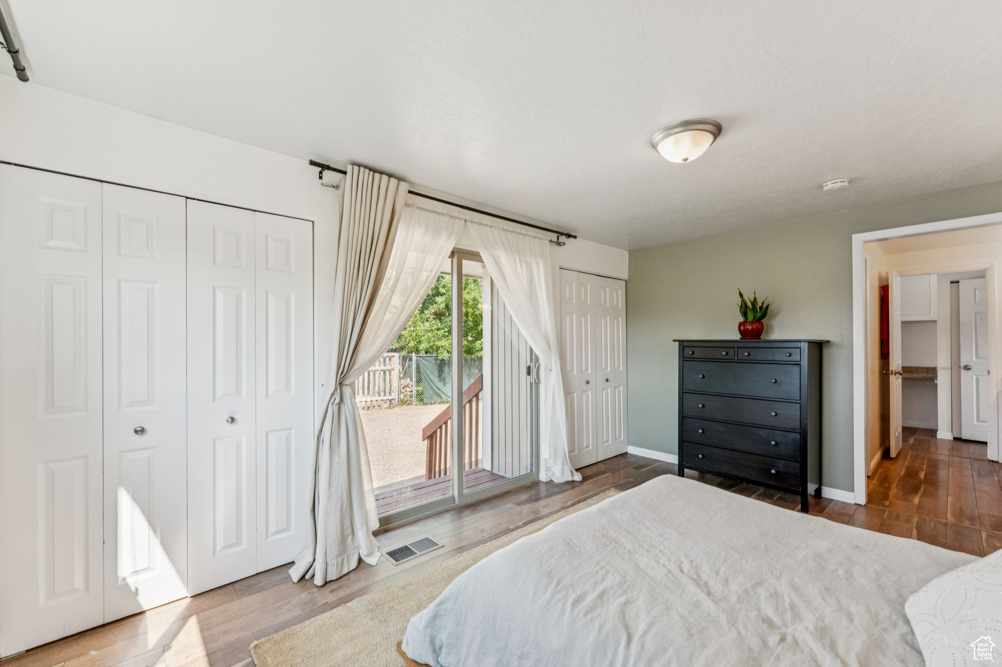 MIDWAY MEADOWS - Residential