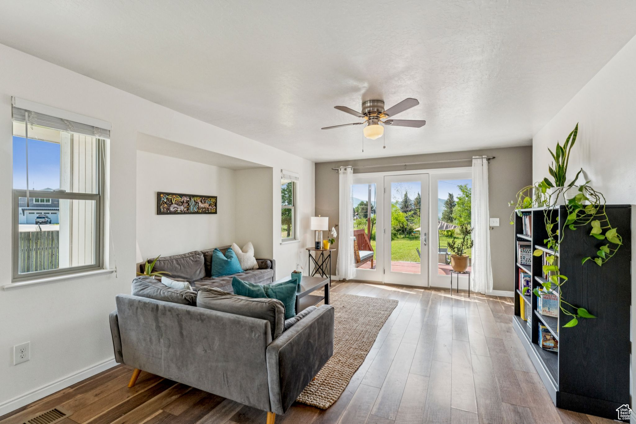 MIDWAY MEADOWS - Residential