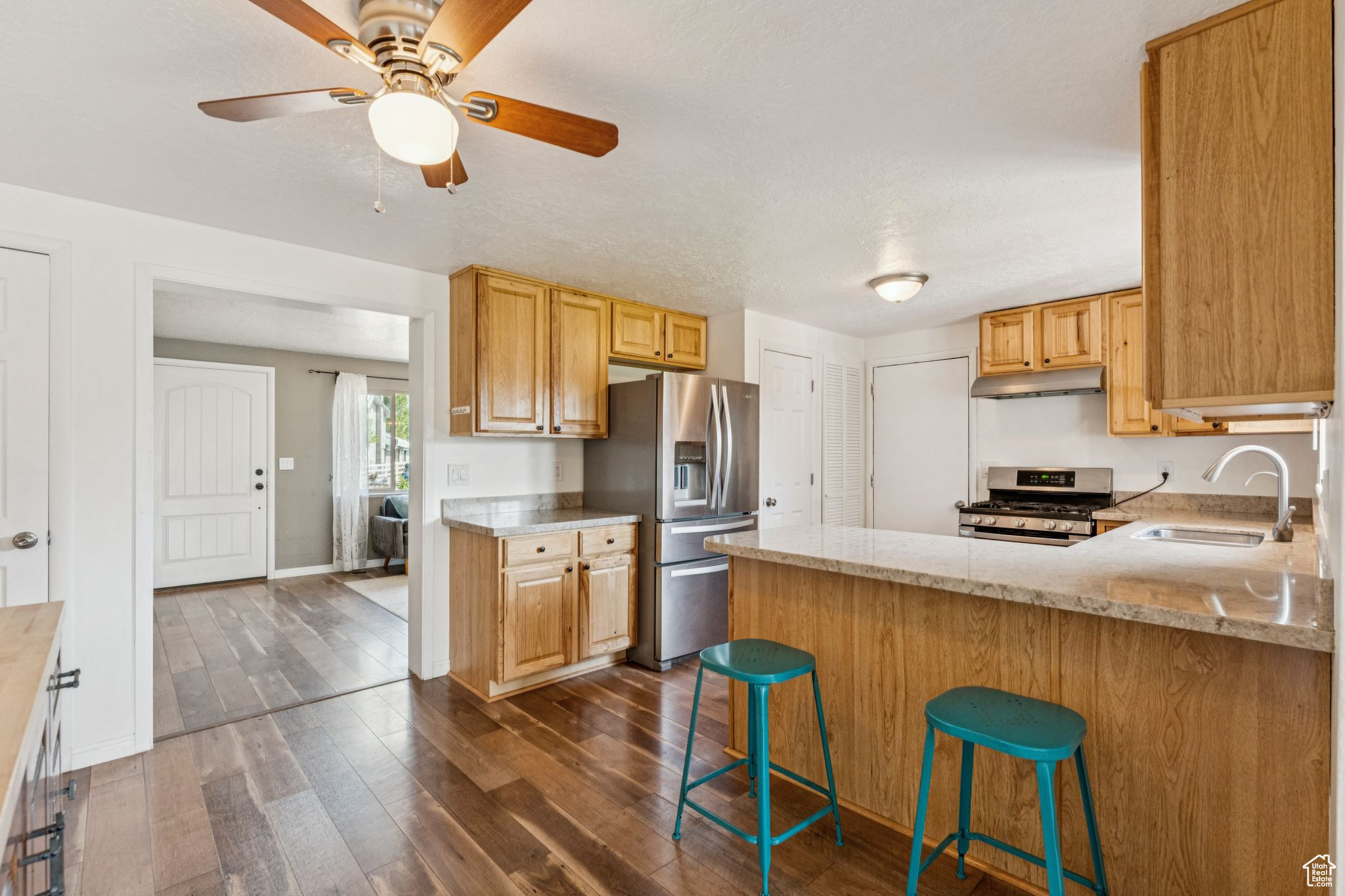MIDWAY MEADOWS - Residential
