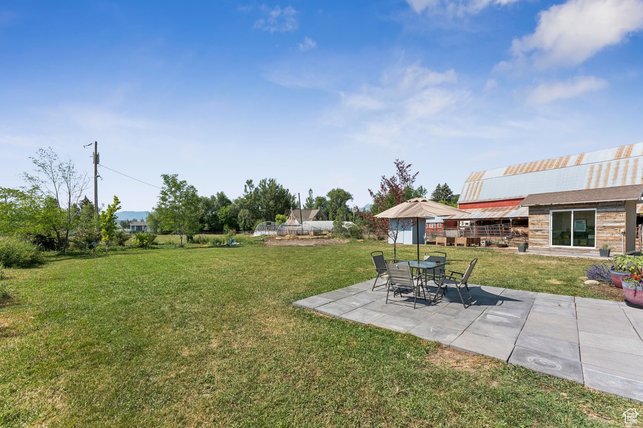 MIDWAY MEADOWS - Residential