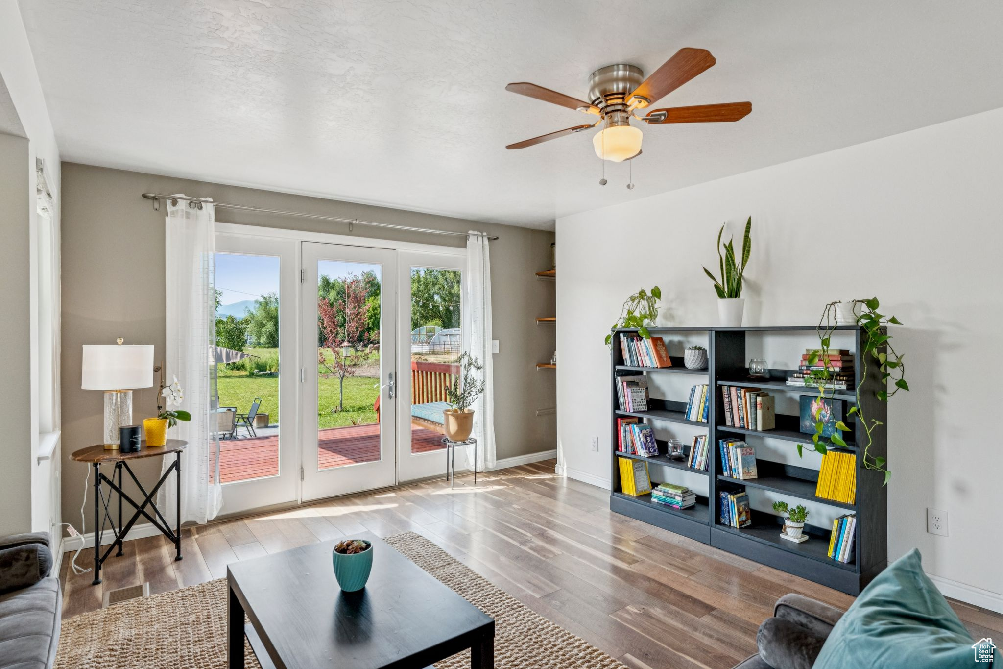 MIDWAY MEADOWS - Residential