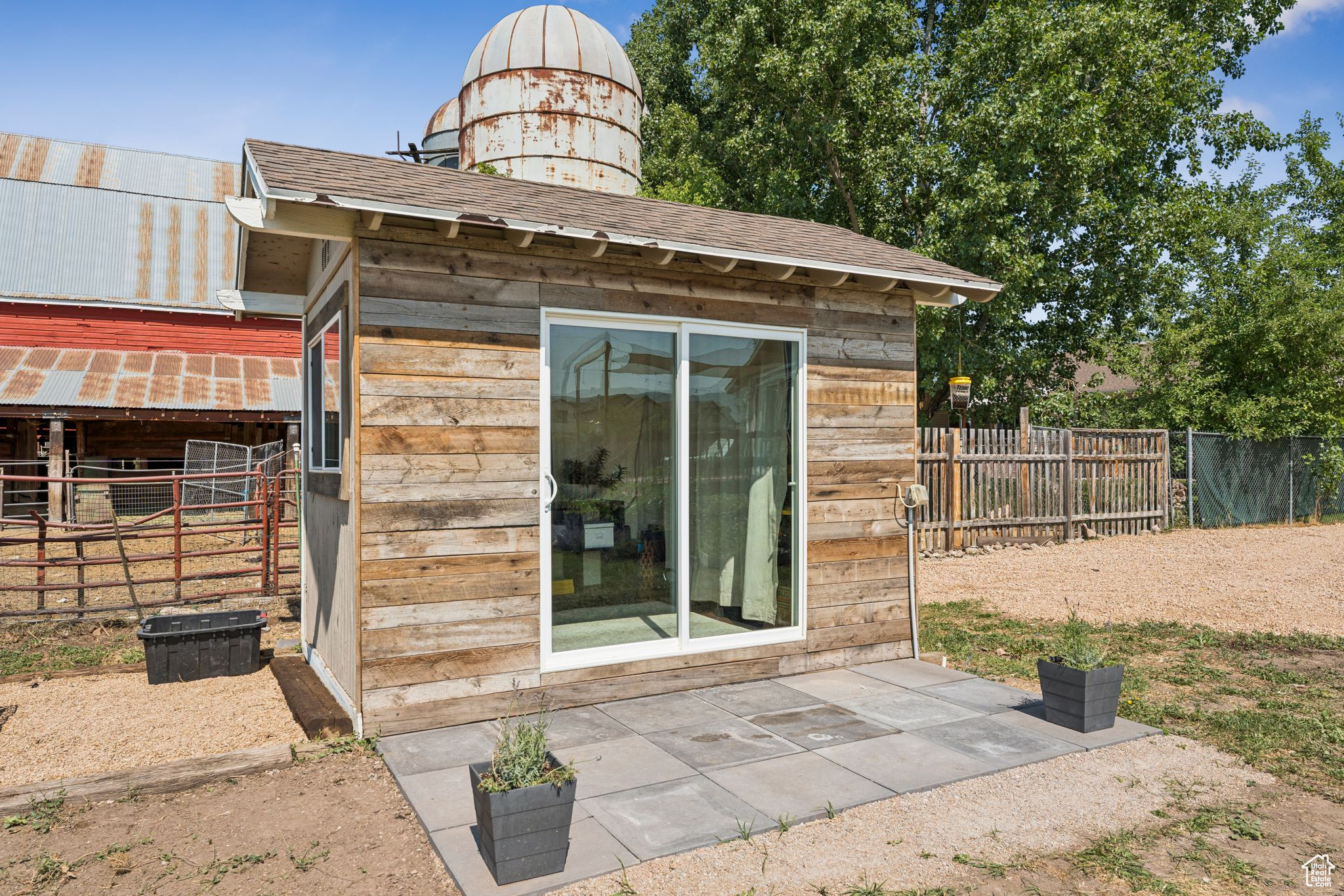 MIDWAY MEADOWS - Residential
