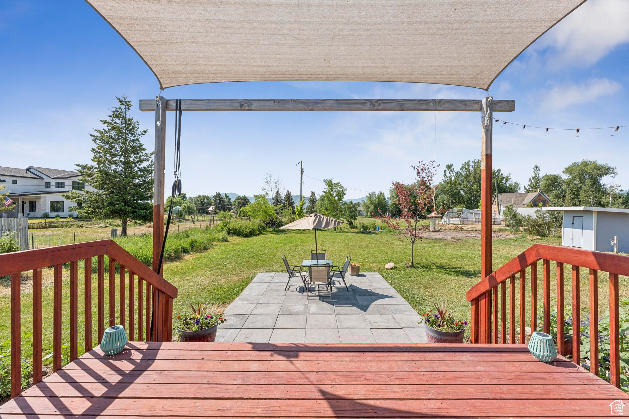 MIDWAY MEADOWS - Residential
