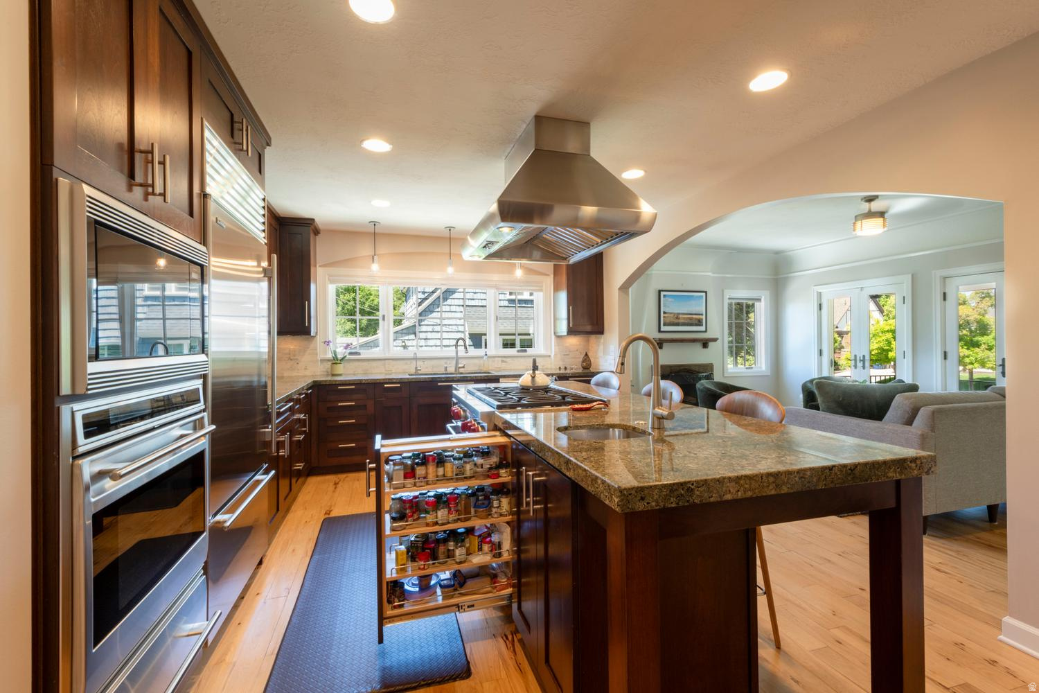 15TH AND 15TH - Residential