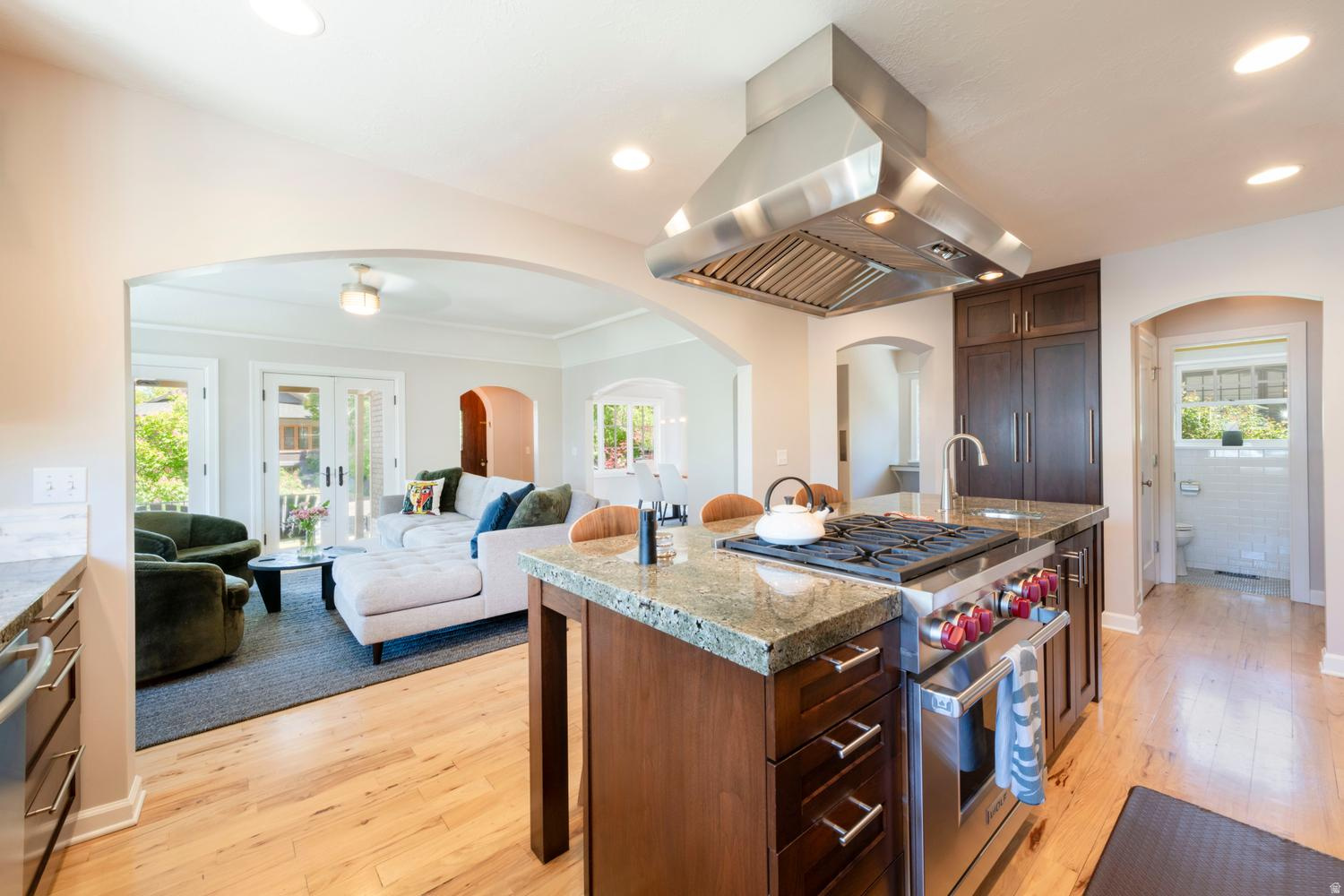 15TH AND 15TH - Residential