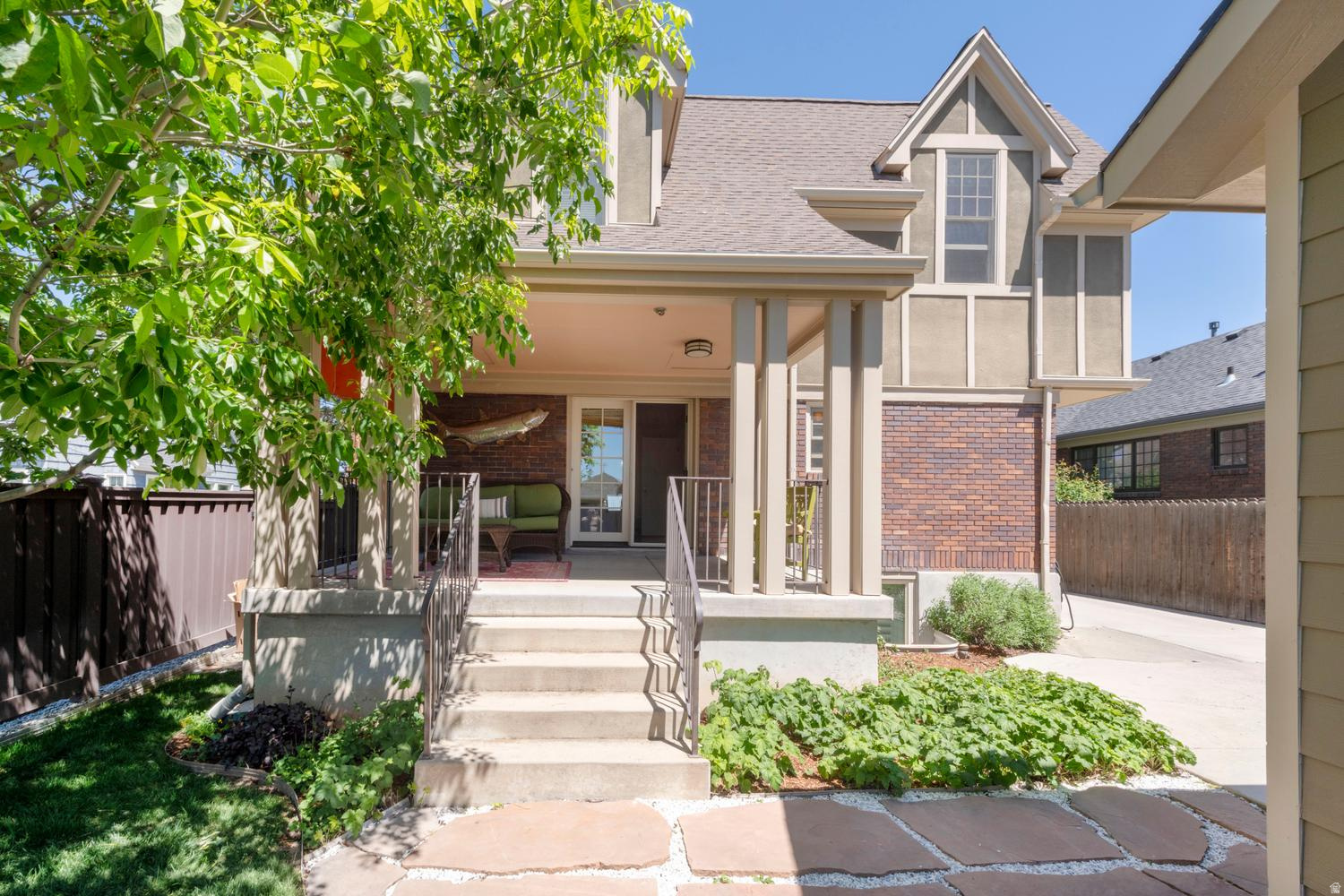 15TH AND 15TH - Residential