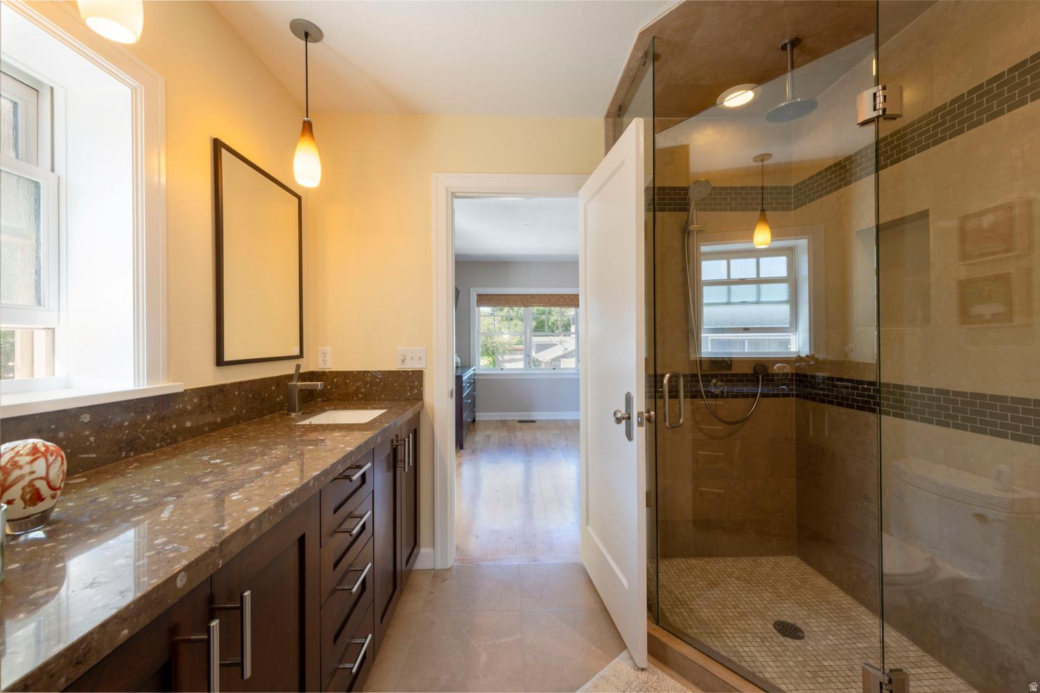 15TH AND 15TH - Residential