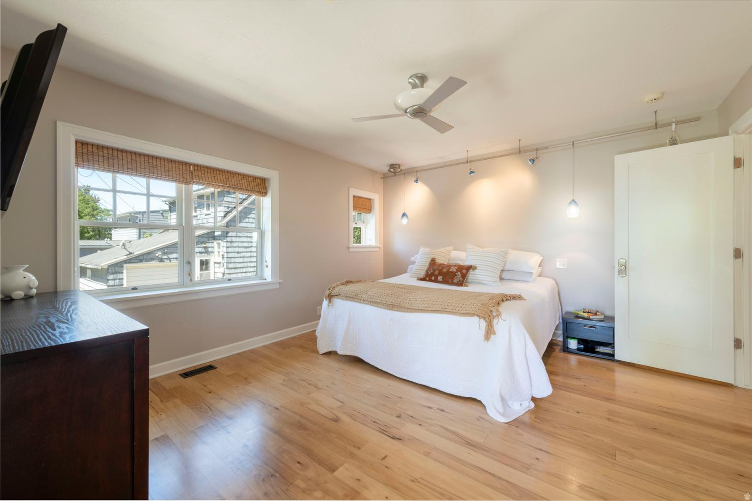 15TH AND 15TH - Residential