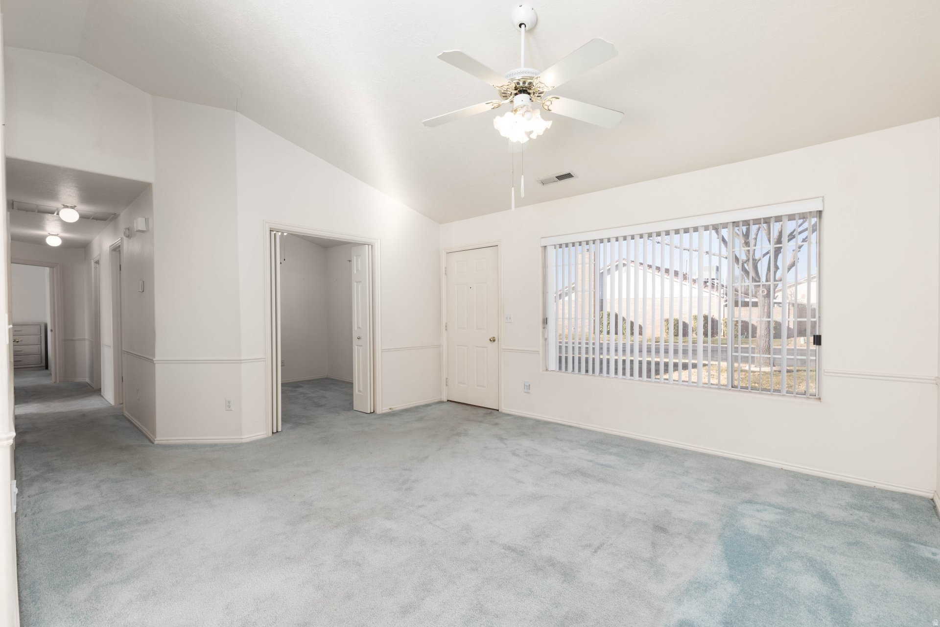 SUN COUNTRY MEADOWS TH 2 - Residential