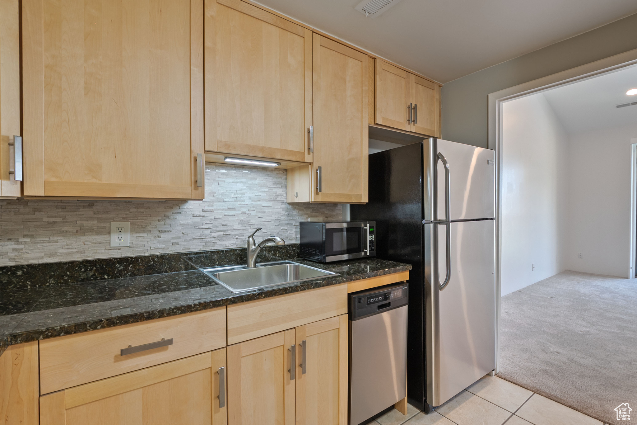 OAKWOOD GARDENS CONDM, PHASE 1 - Residential