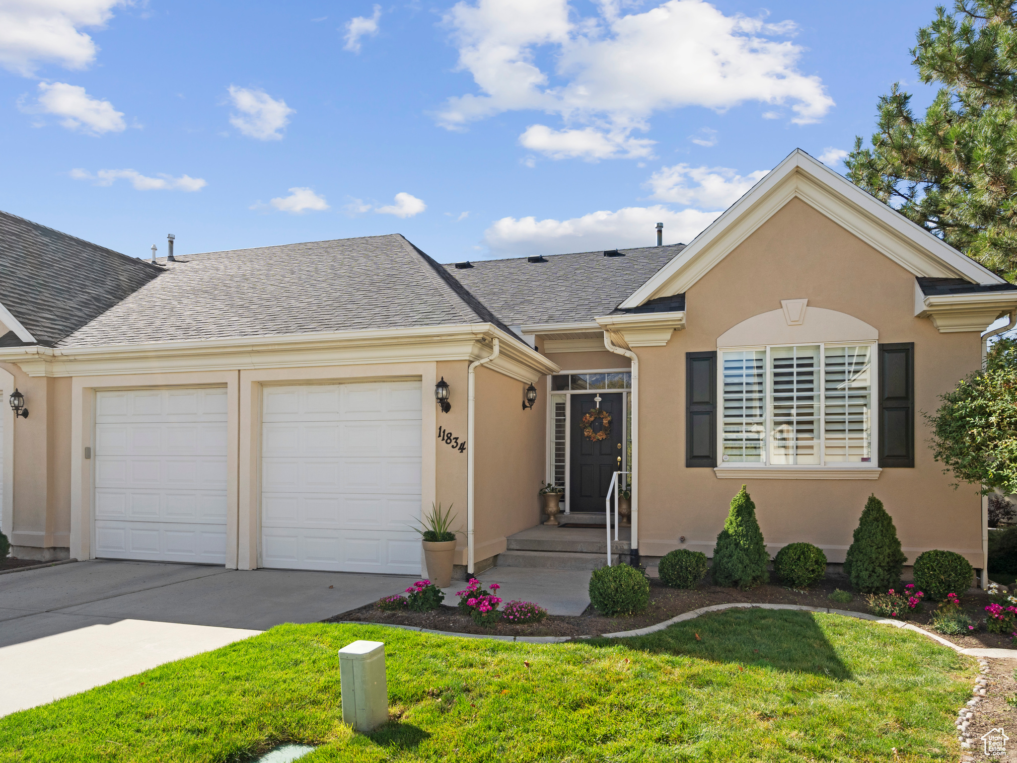 11834 S Cottage View Ln, Draper, Utah image 1