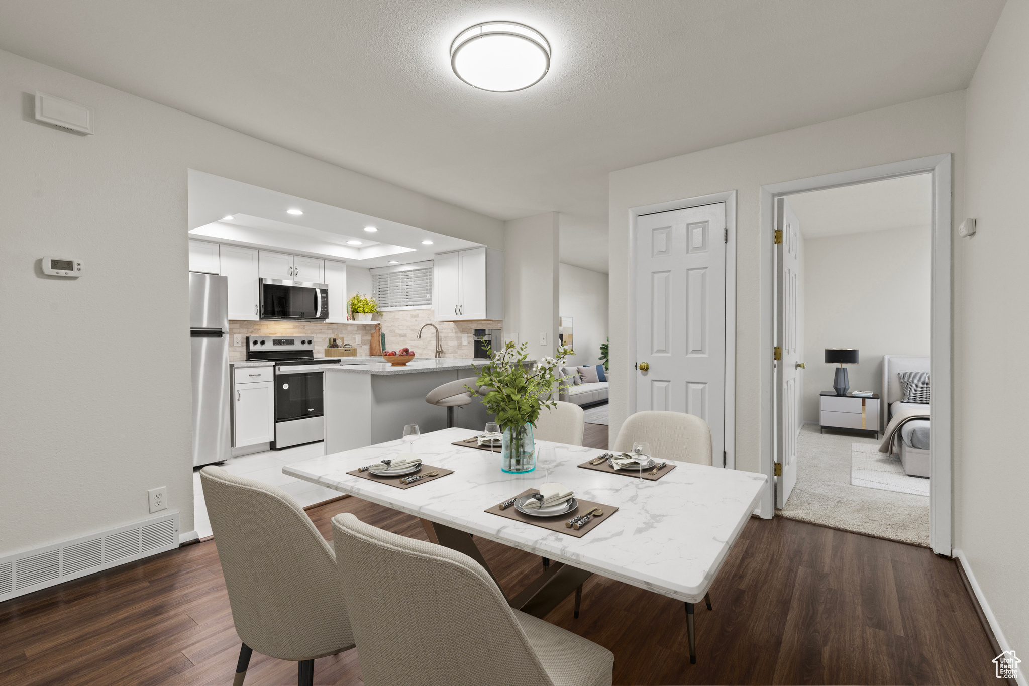 WOOD POINT CONDO - Residential