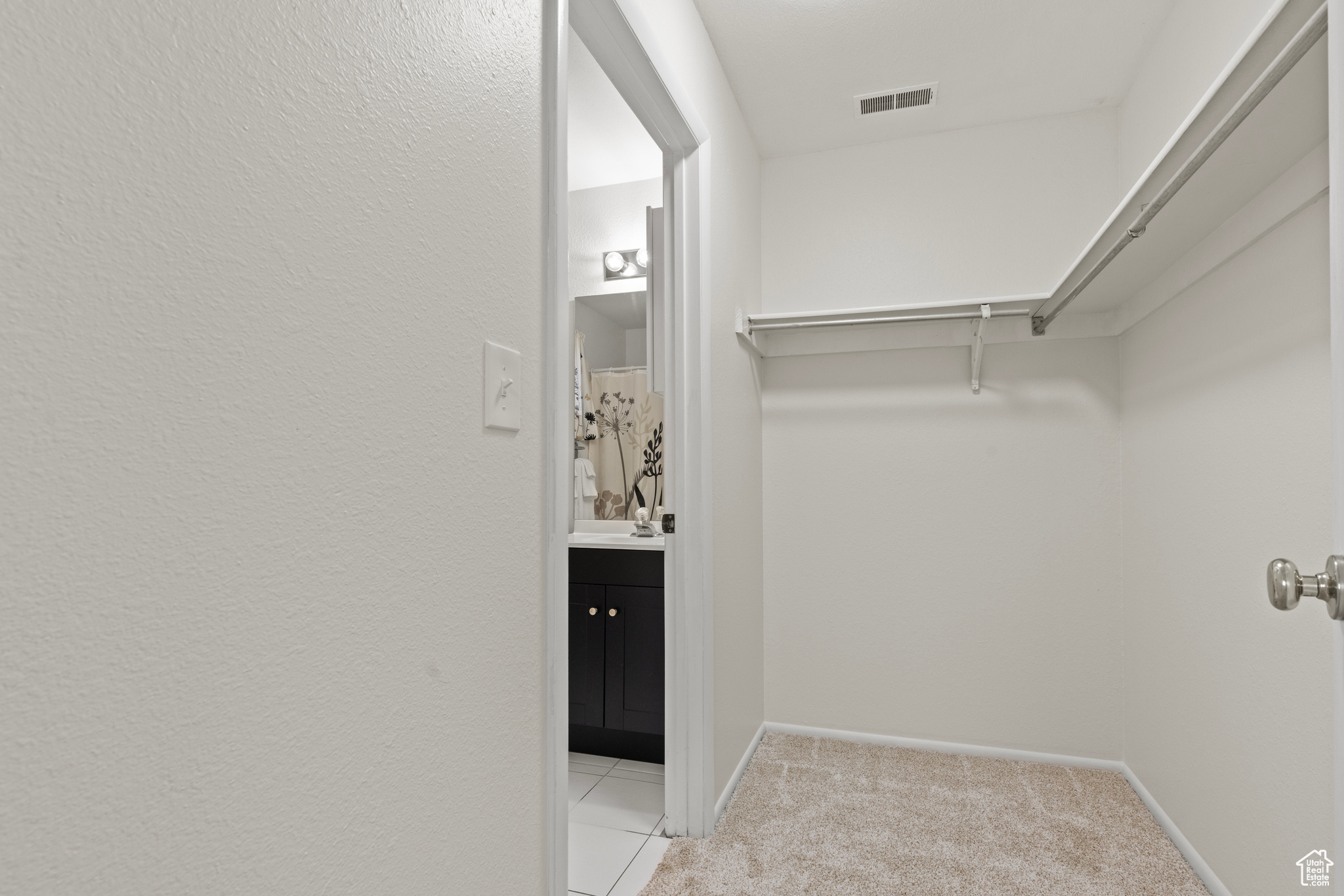 WOOD POINT CONDO - Residential