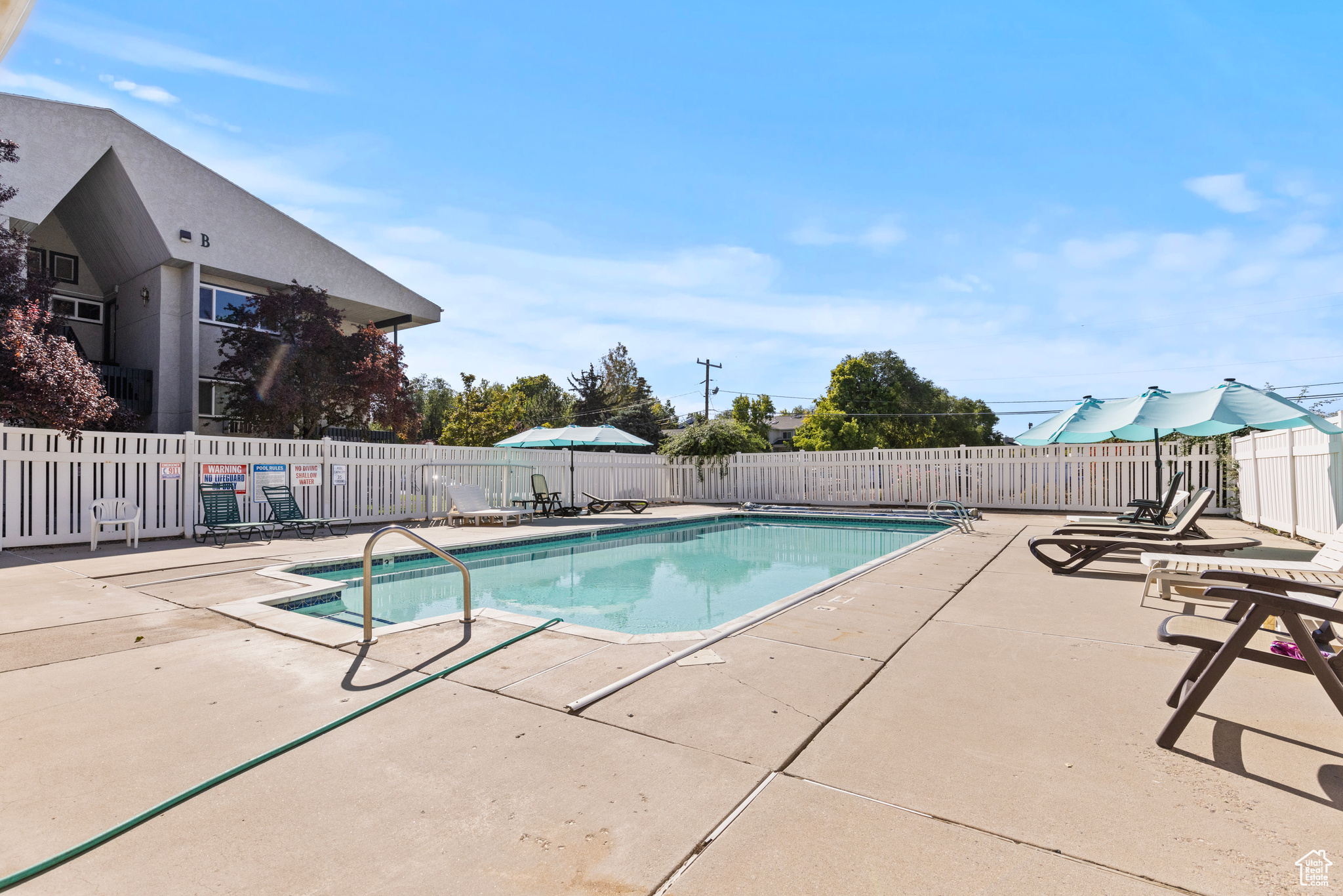 WOOD POINT CONDO - Residential
