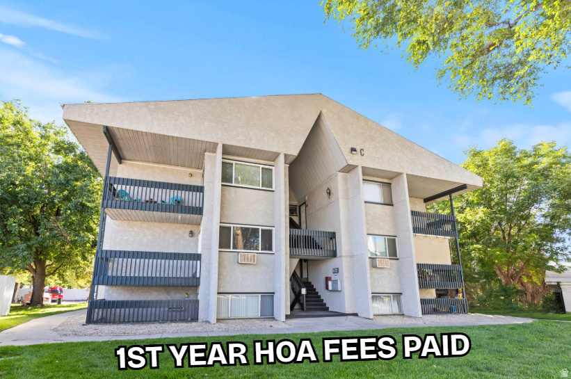 WOOD POINT CONDO - Residential