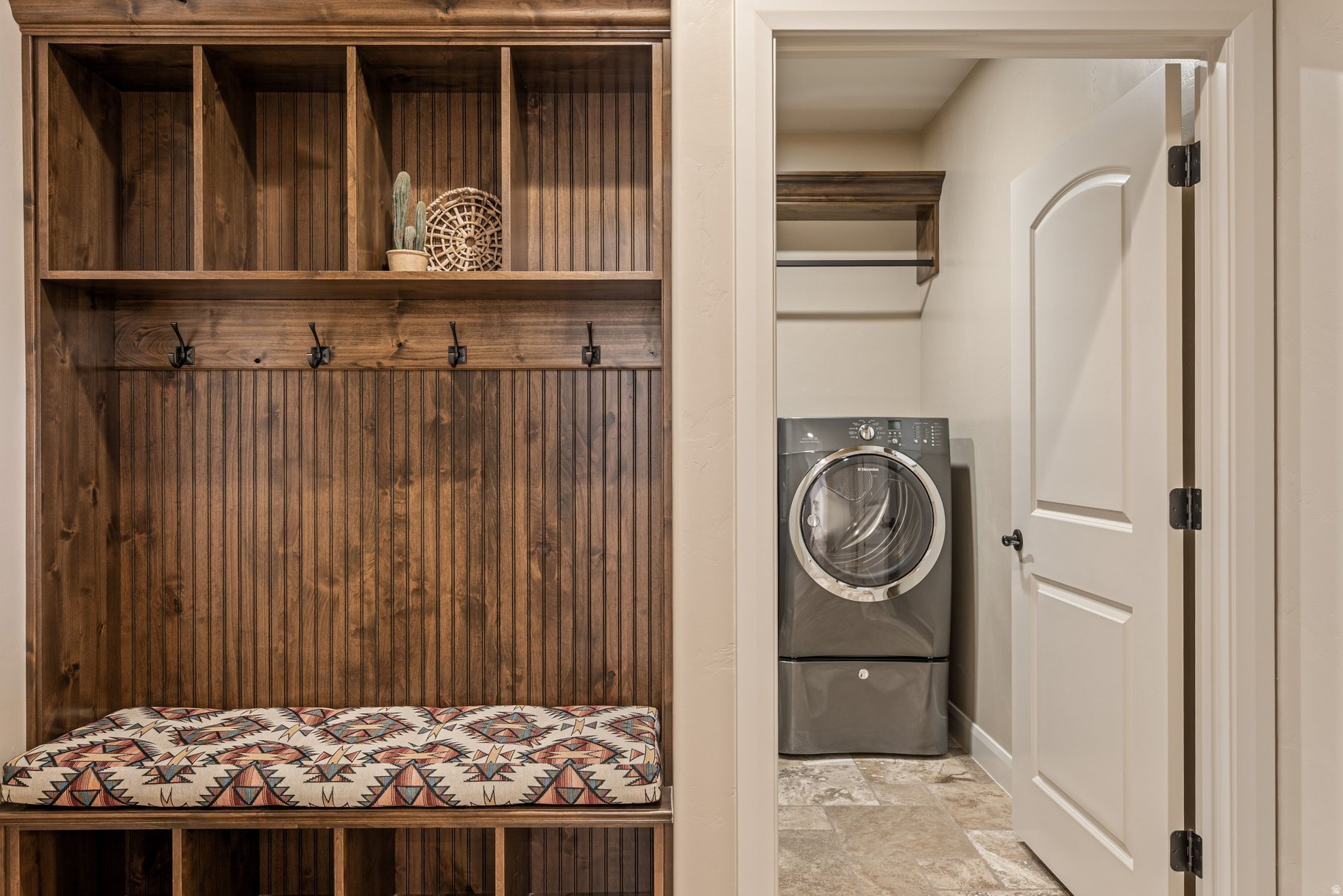 TENAYA ESTATES - Residential