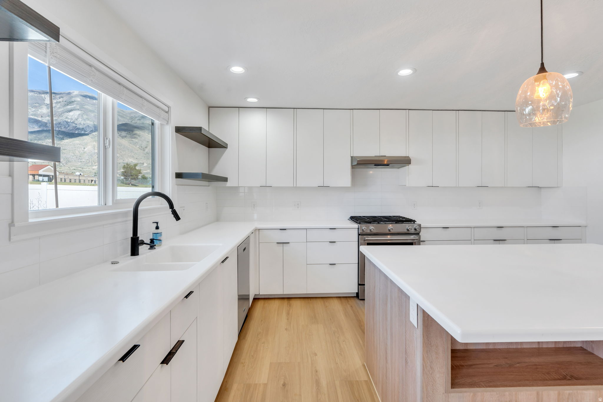 VAL VISTA PARK - Residential