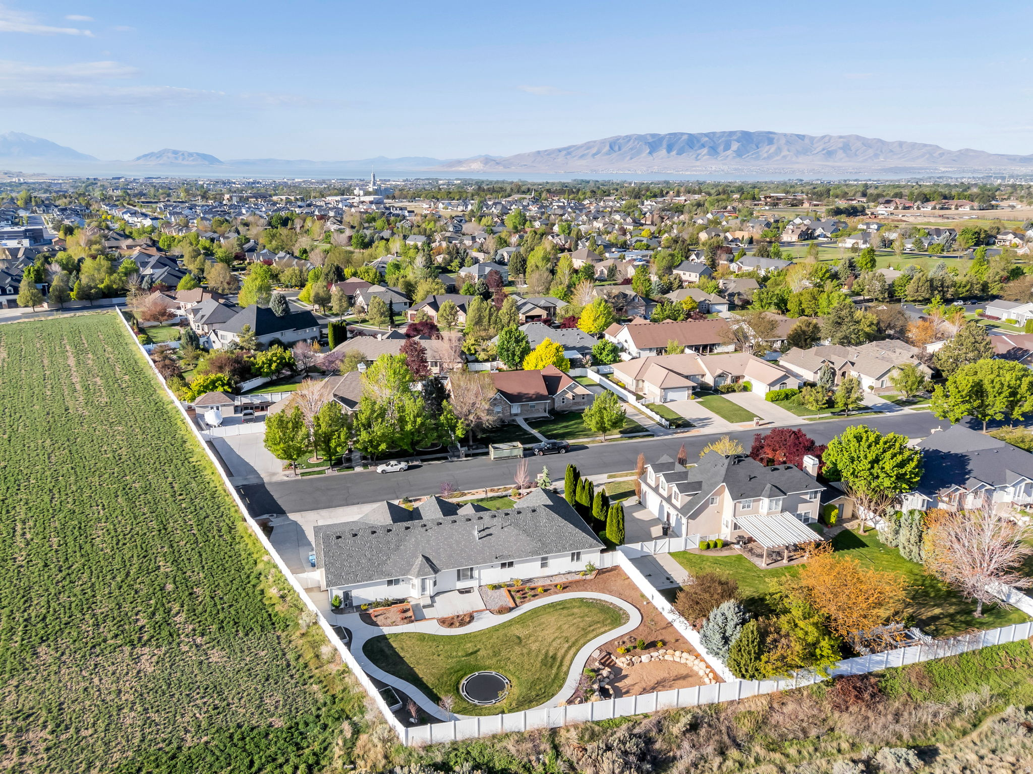 VAL VISTA PARK - Residential