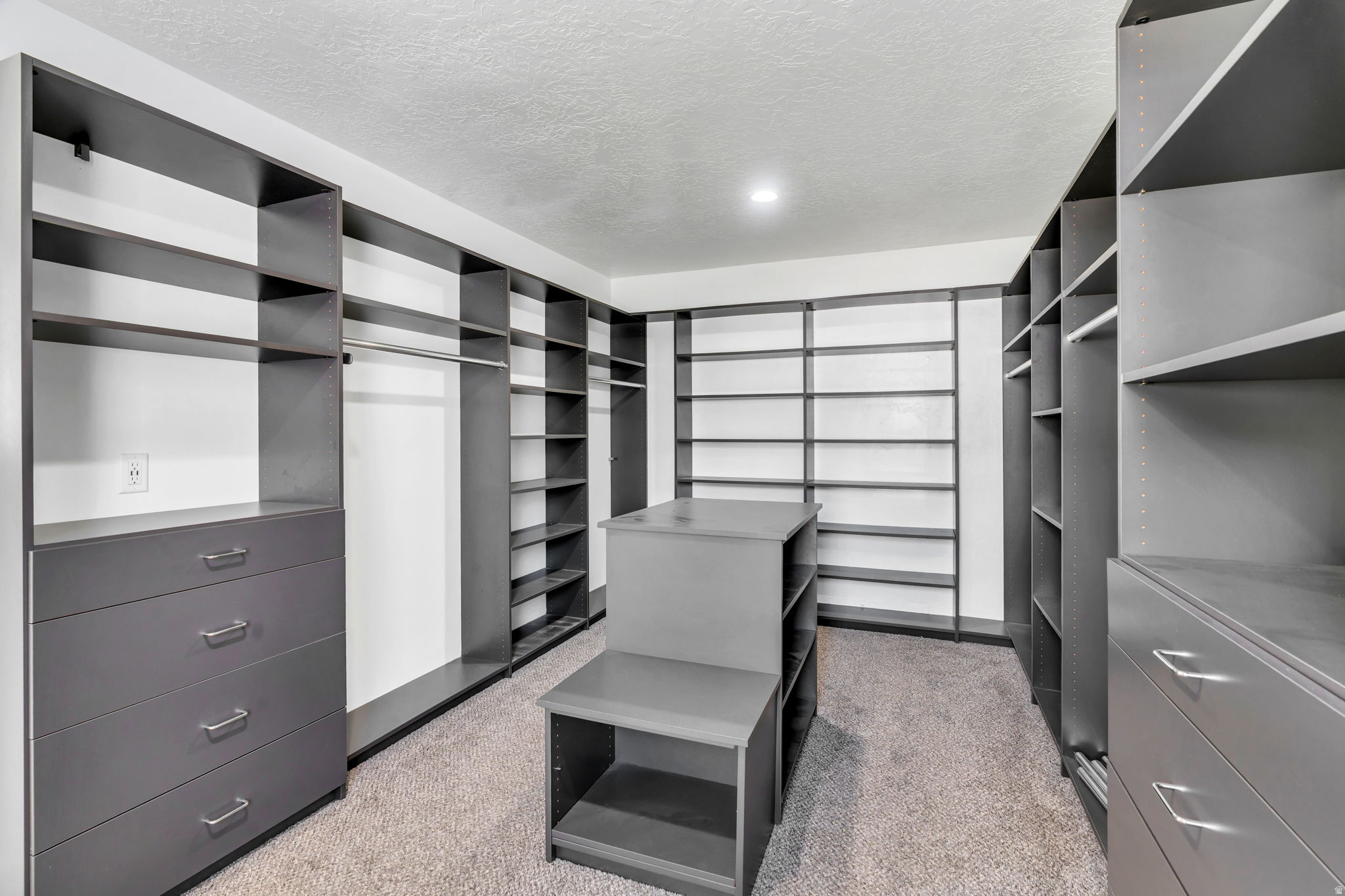 VAL VISTA PARK - Residential