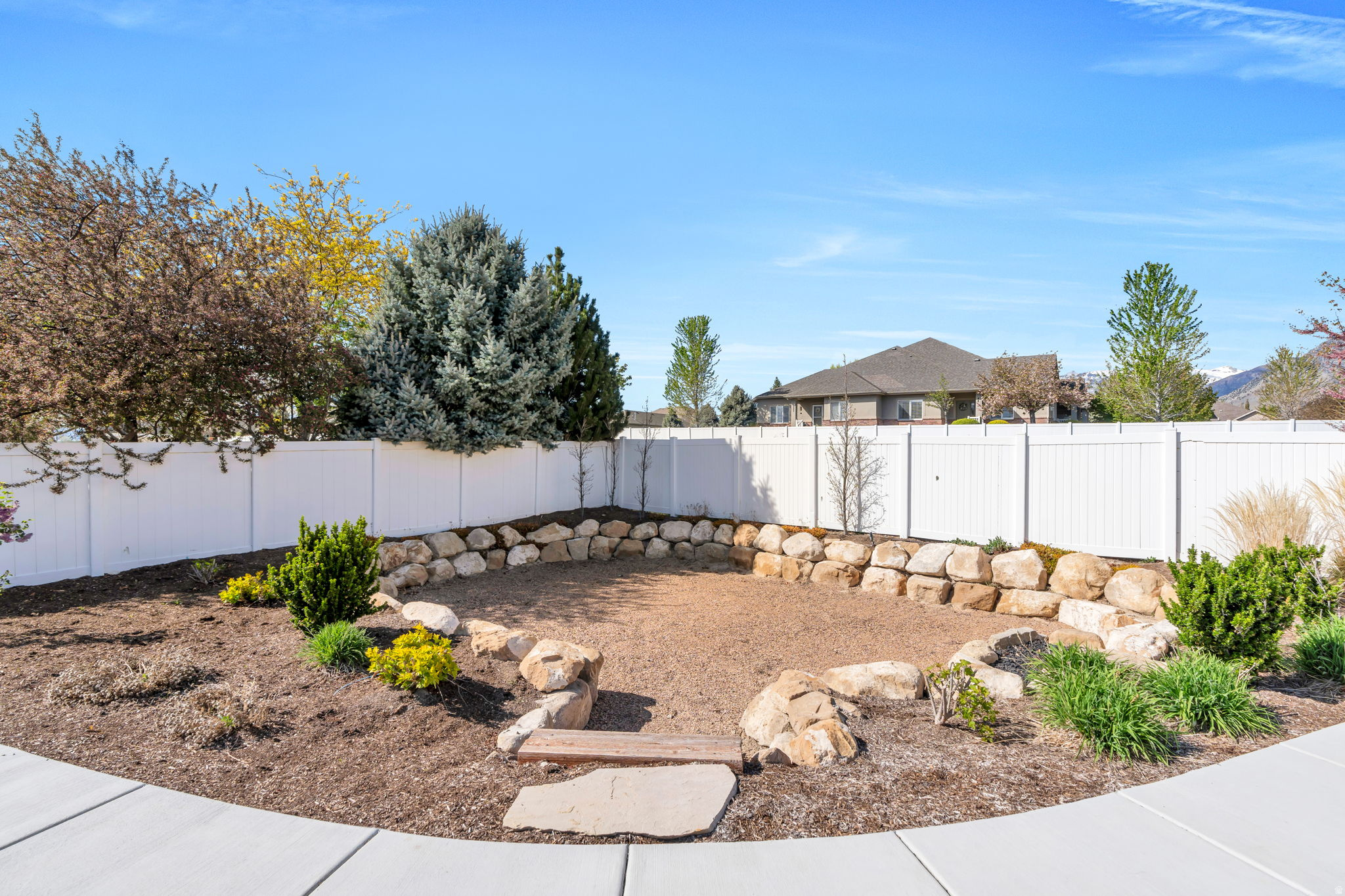 VAL VISTA PARK - Residential