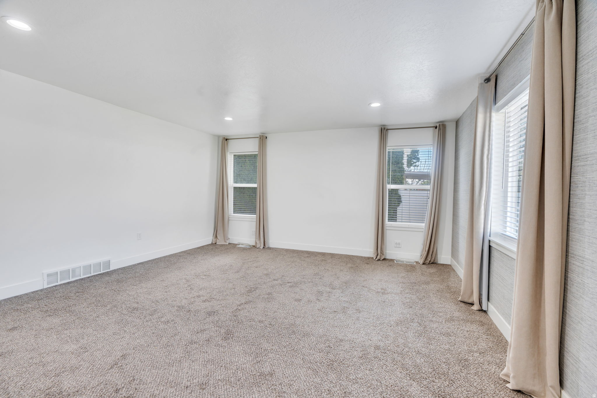 VAL VISTA PARK - Residential