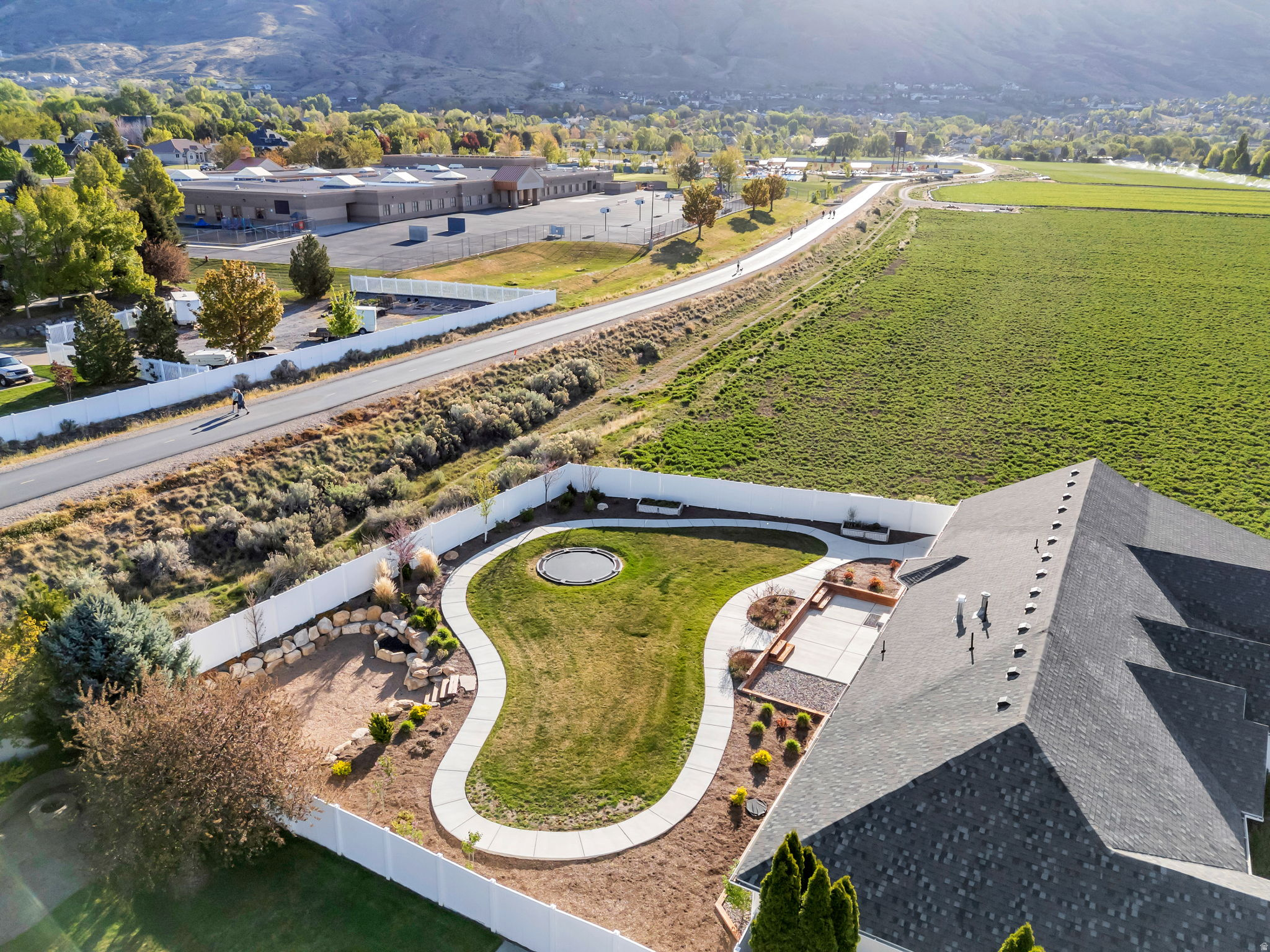 VAL VISTA PARK - Residential