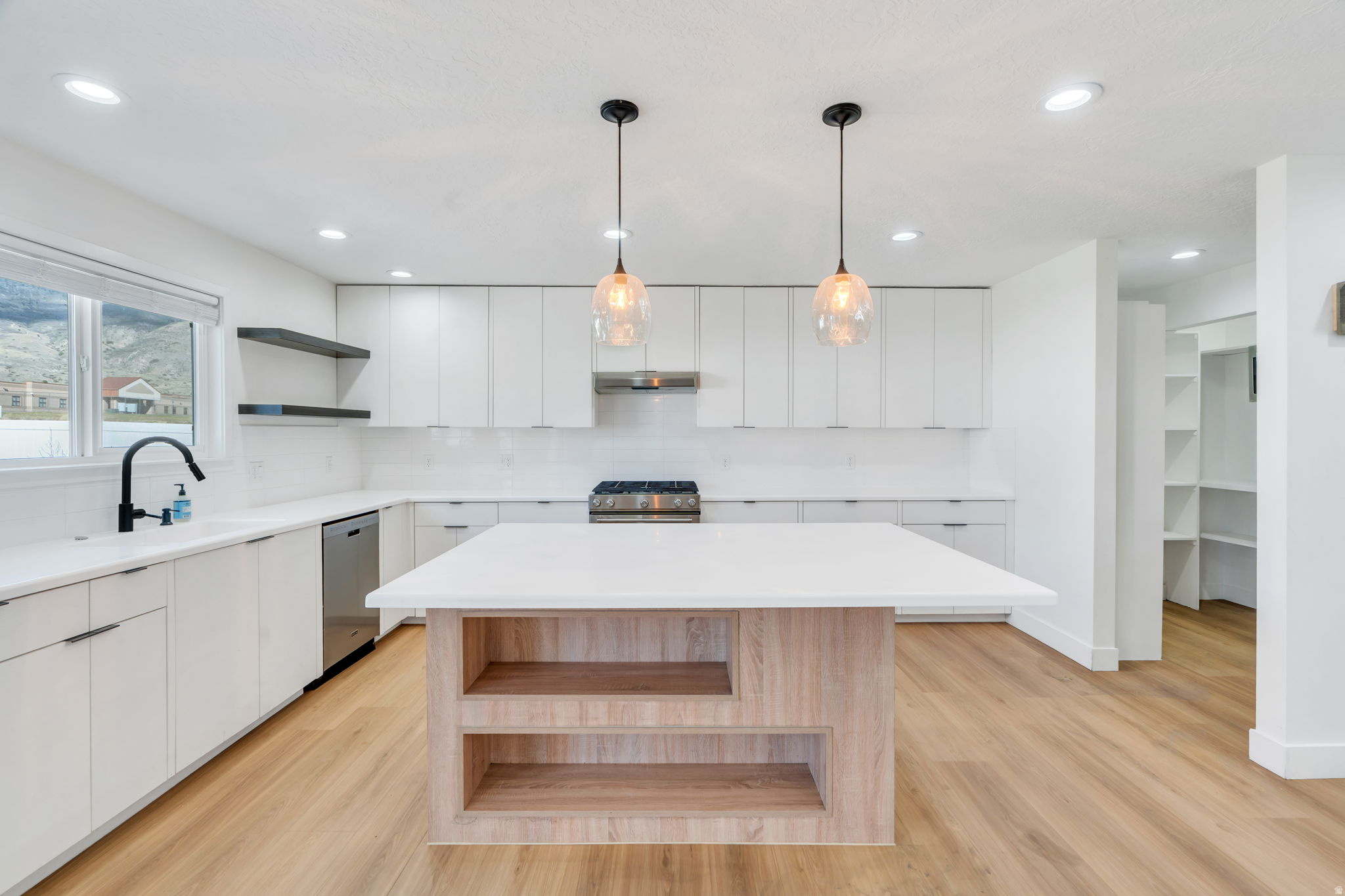 VAL VISTA PARK - Residential