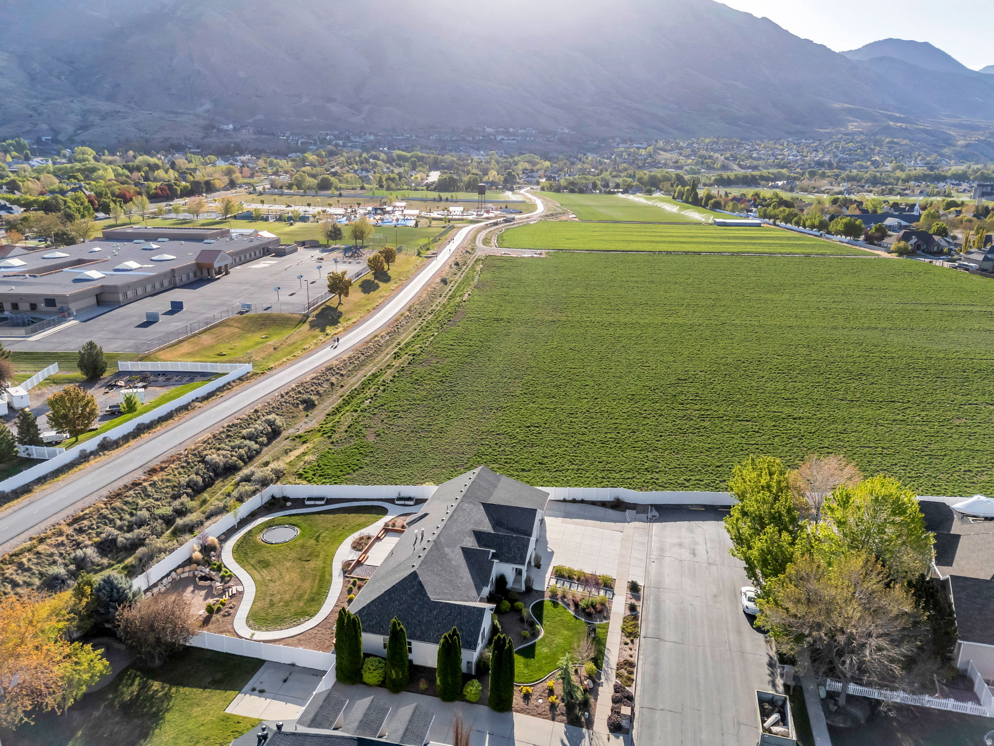 VAL VISTA PARK - Residential