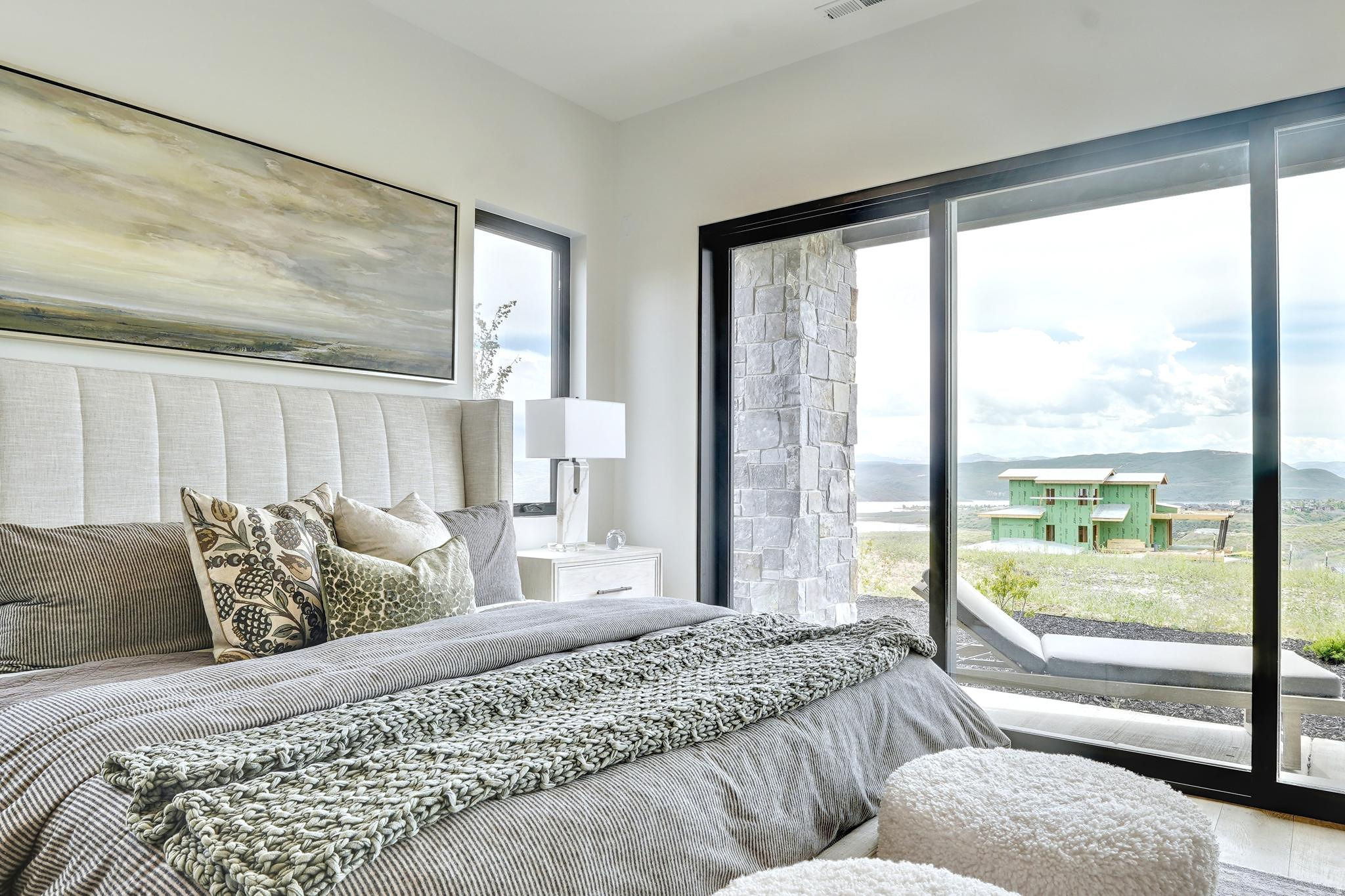 AMANTI LAGO - Residential