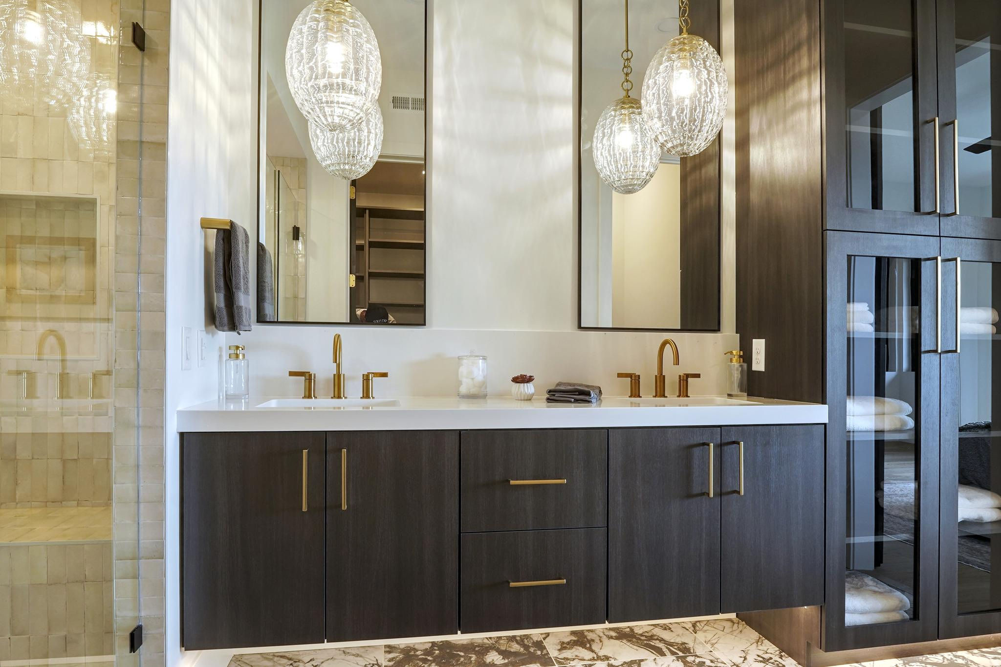 AMANTI LAGO - Residential