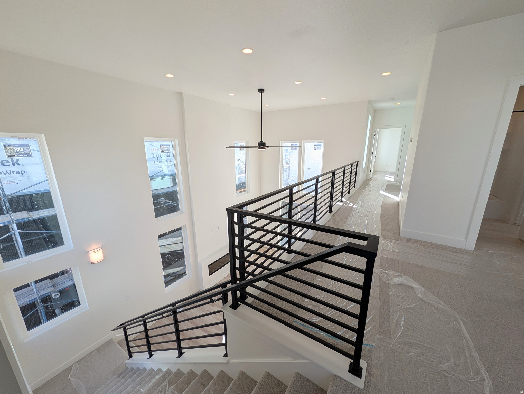 DAYBREAK - Residential