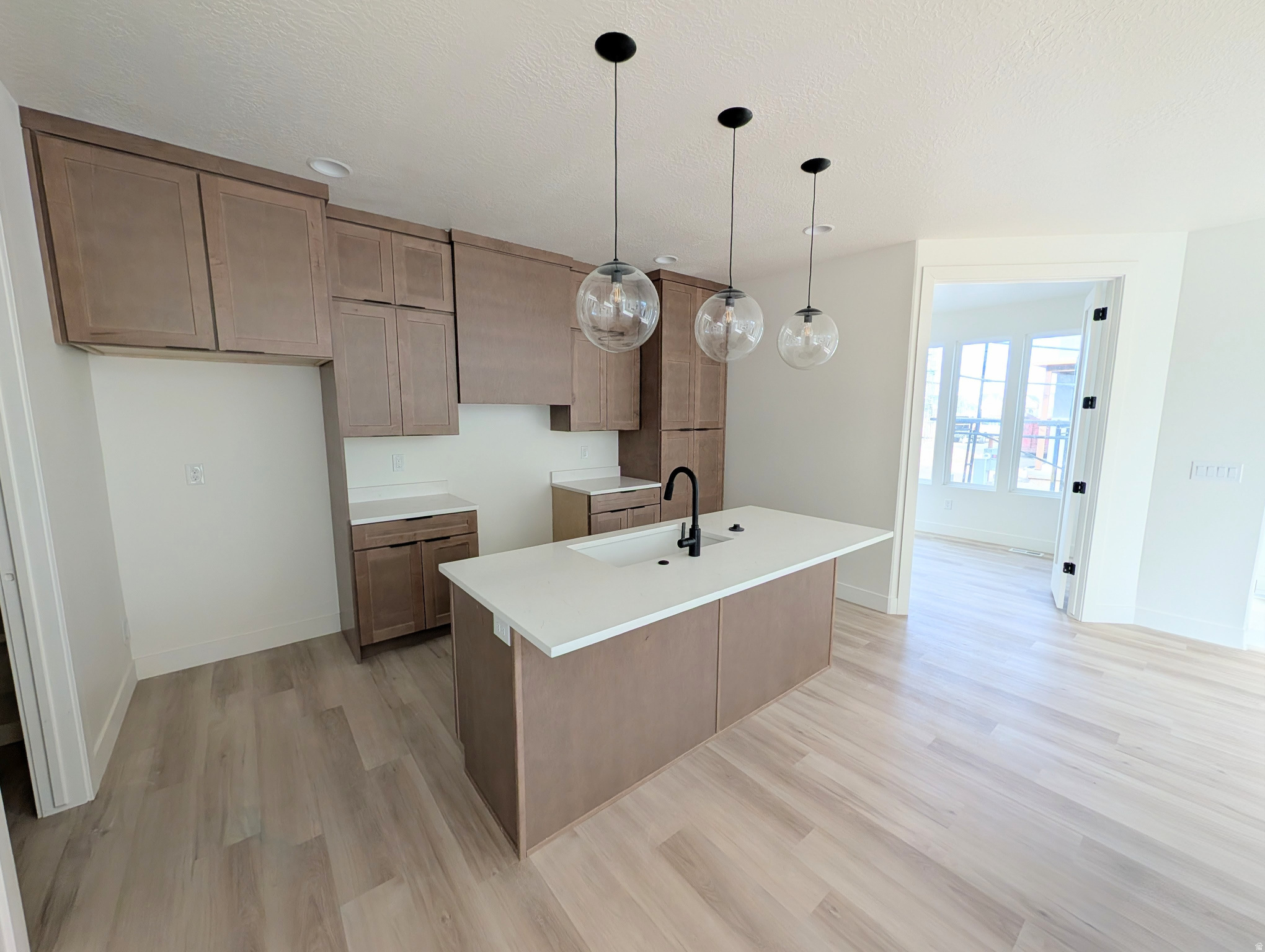 DAYBREAK - Residential