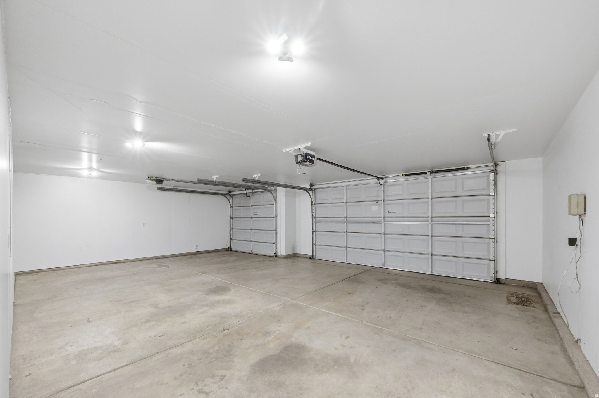 SANDALWOOD - Residential