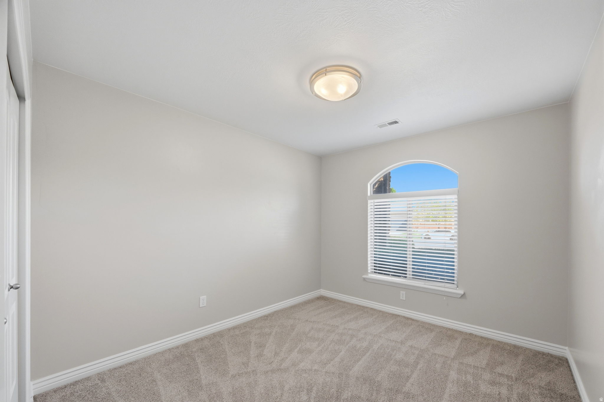 SANDALWOOD - Residential