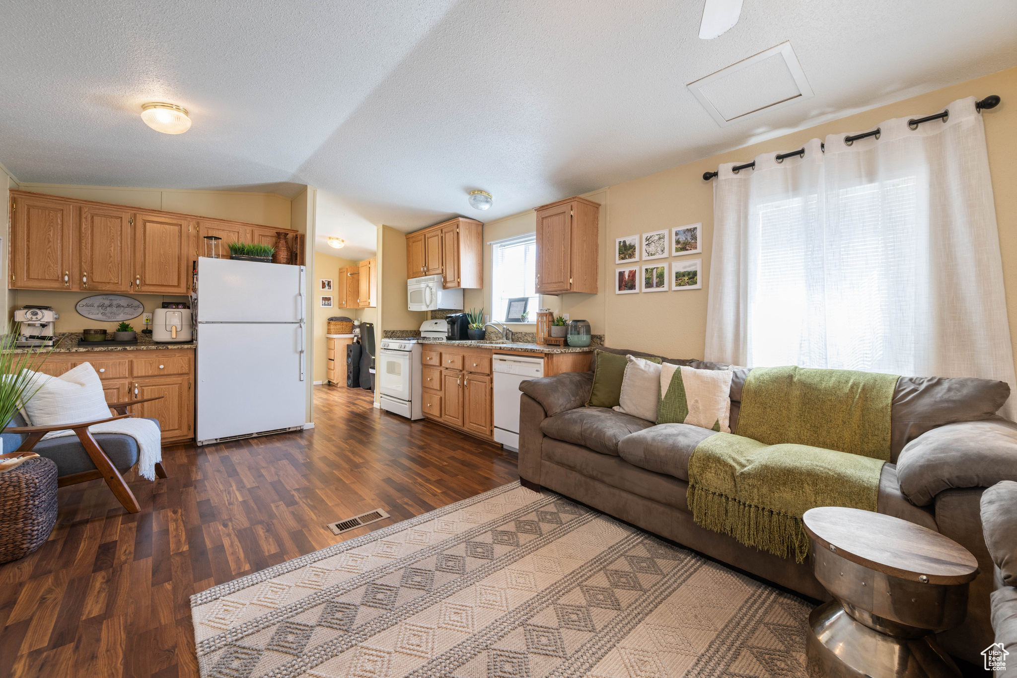 QUAIL LAKE EST AMD - Residential